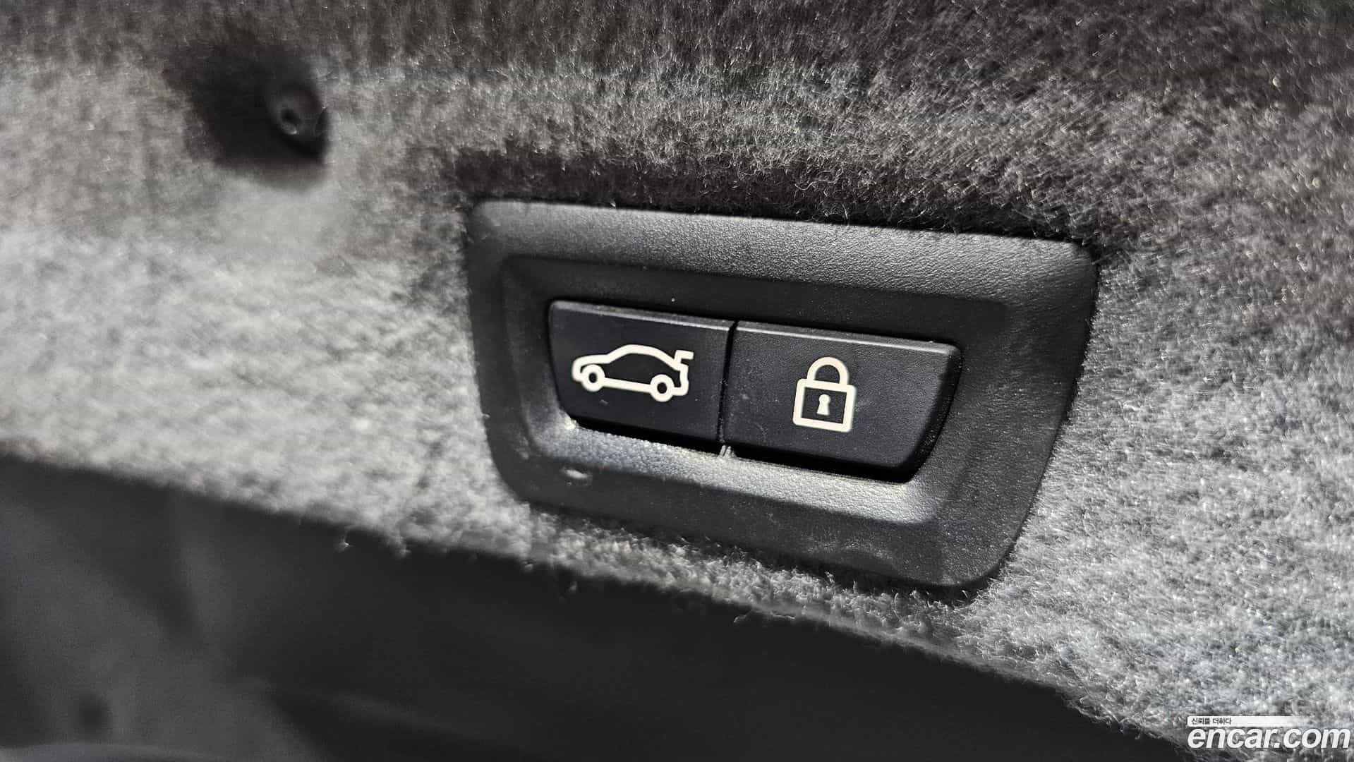 7-Series BMW 2015.8-OPTION-022