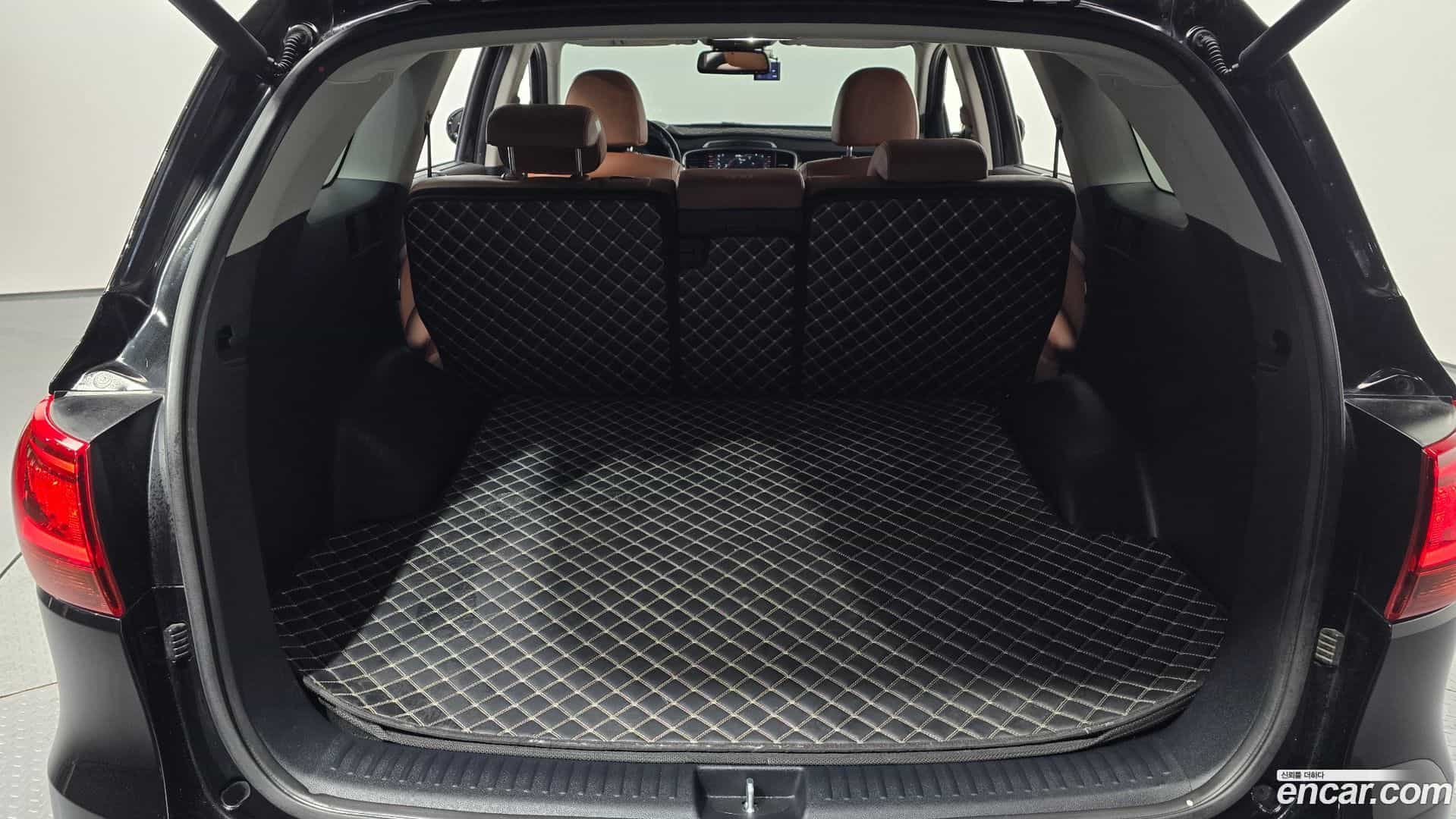 Sorento Kia 2018.4-OPTION-024