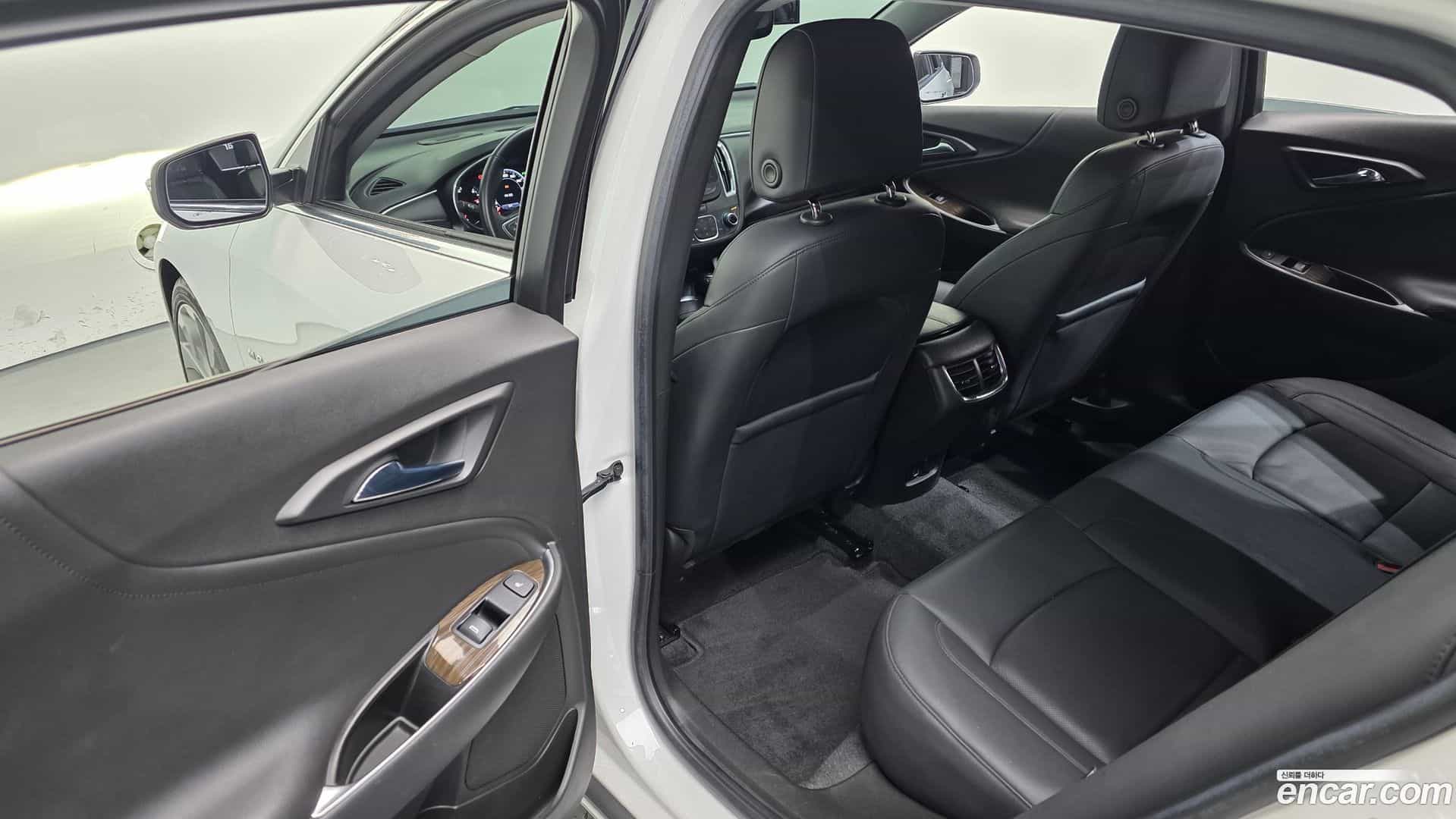 Malibu Chevrolet 2020.9-OPTION-022