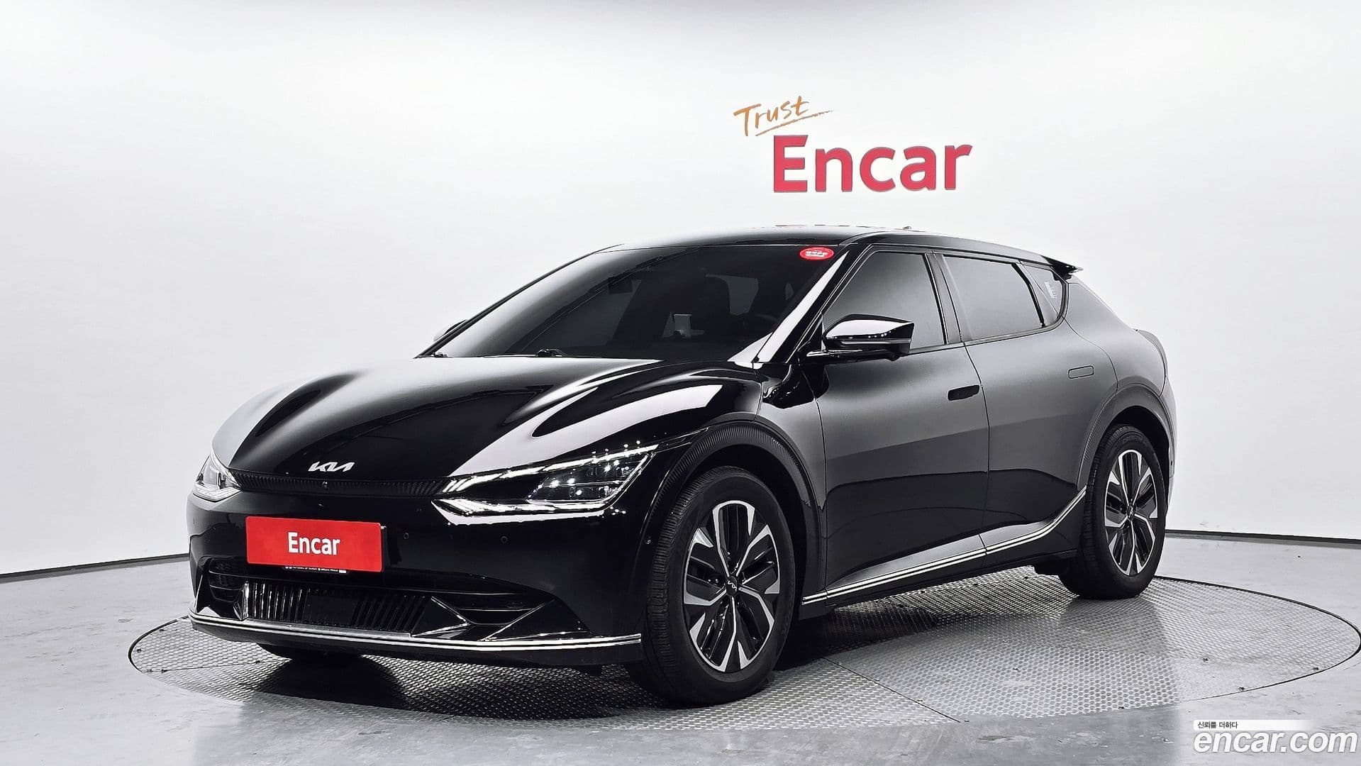 Main__Slider__Photo:EV6 Kia 2021.8-0