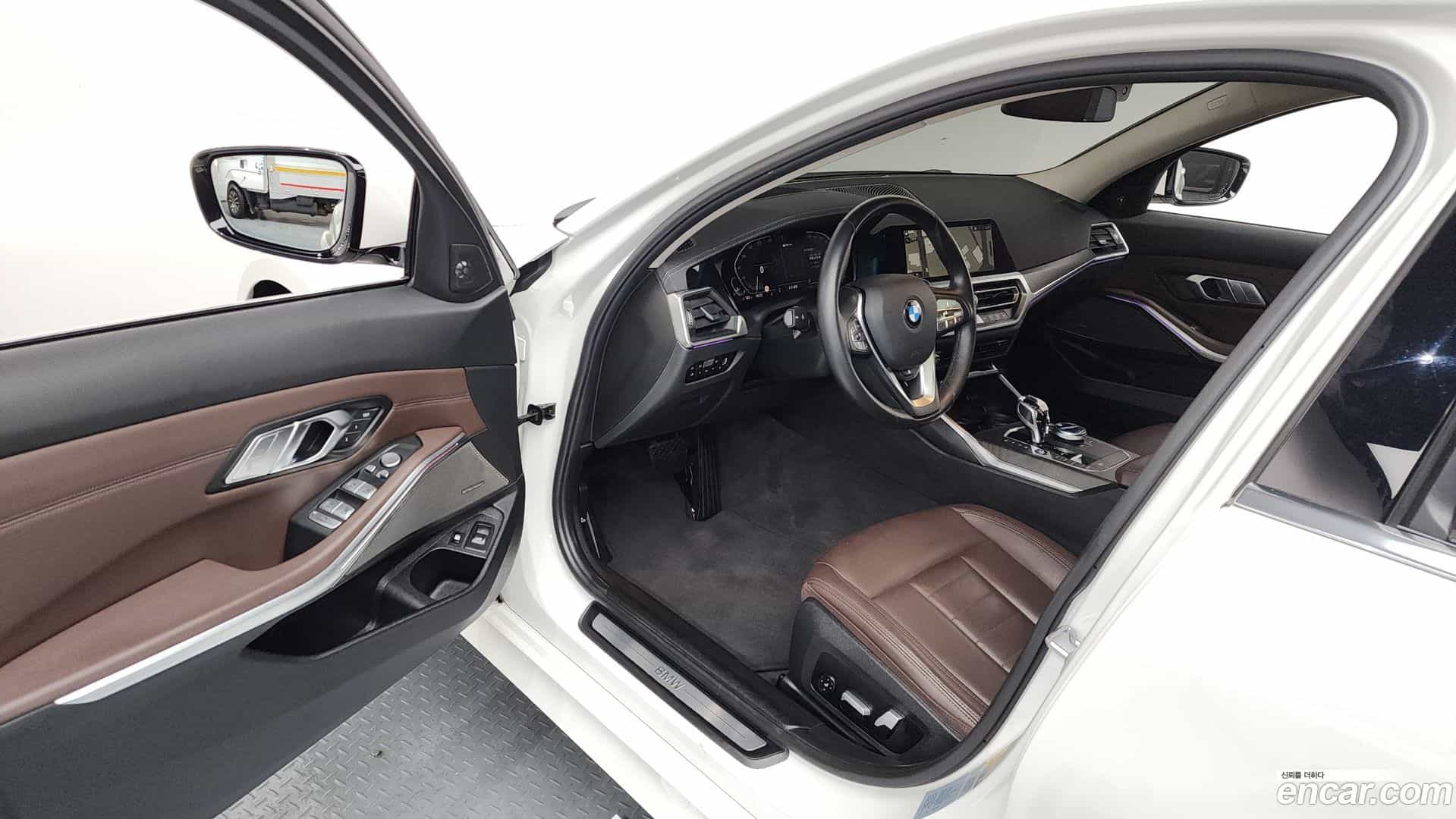3-Series BMW 2020.11-INNER-010