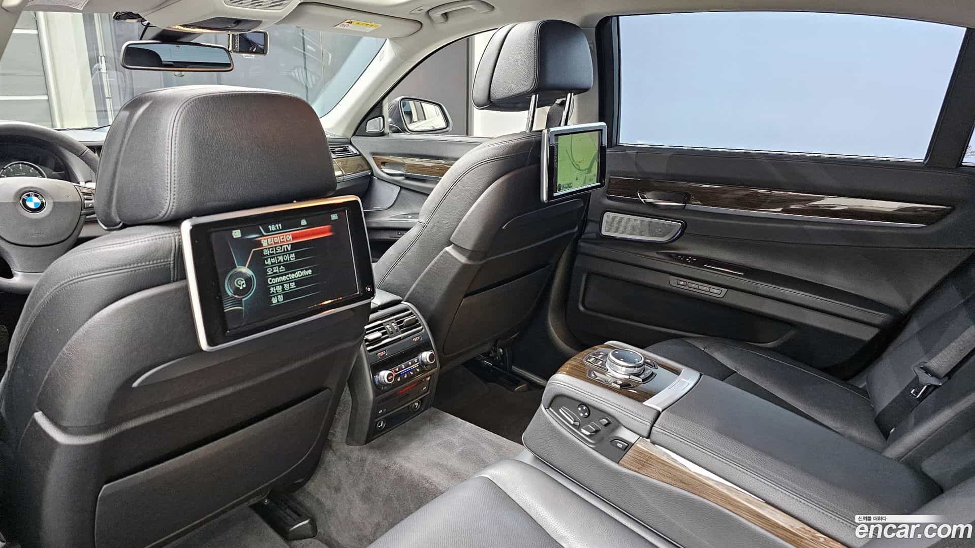 7-Series BMW 2014.8-OPTION-021