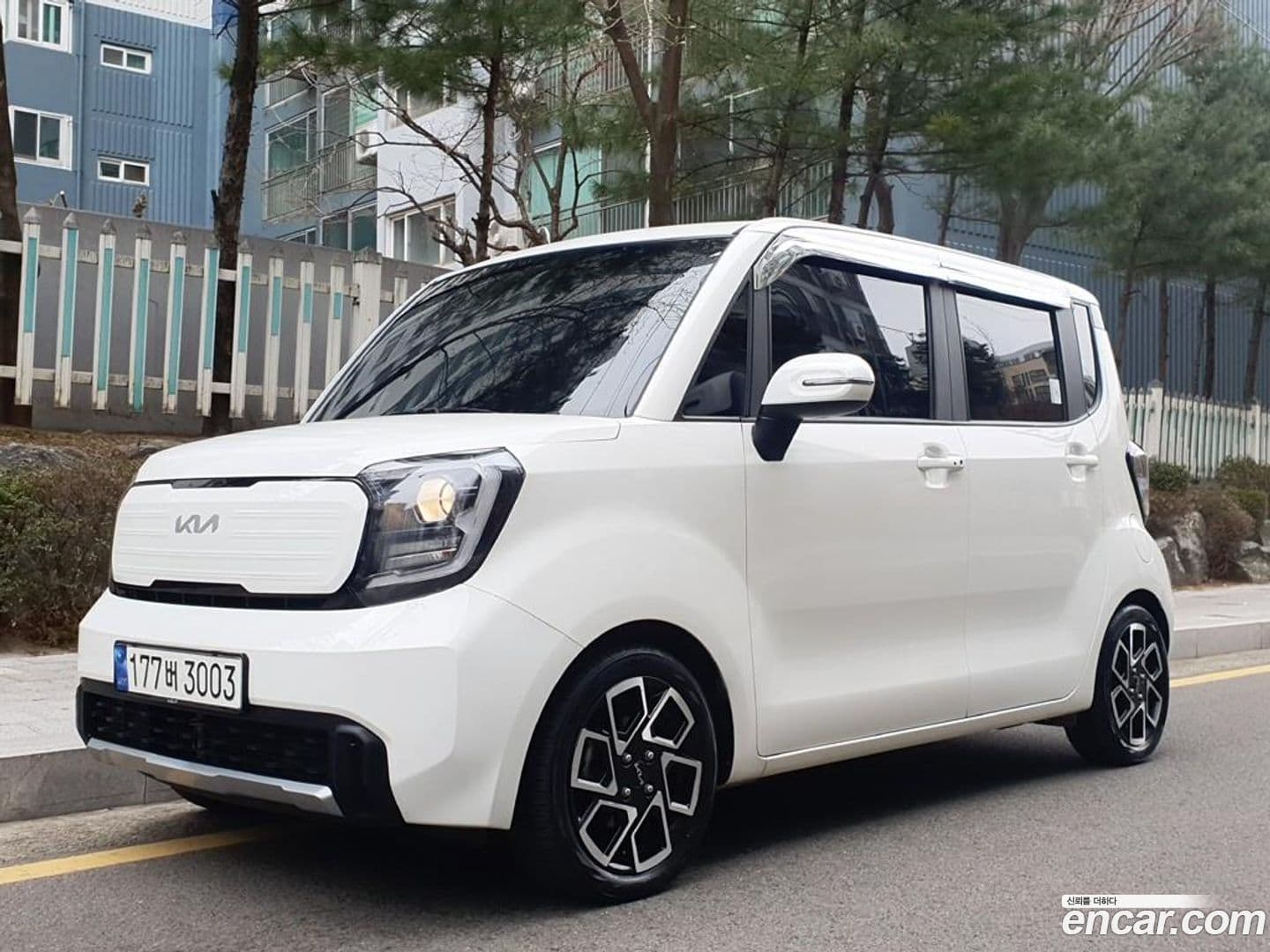Main__Slider__Photo:RAY Kia 2023.1-0