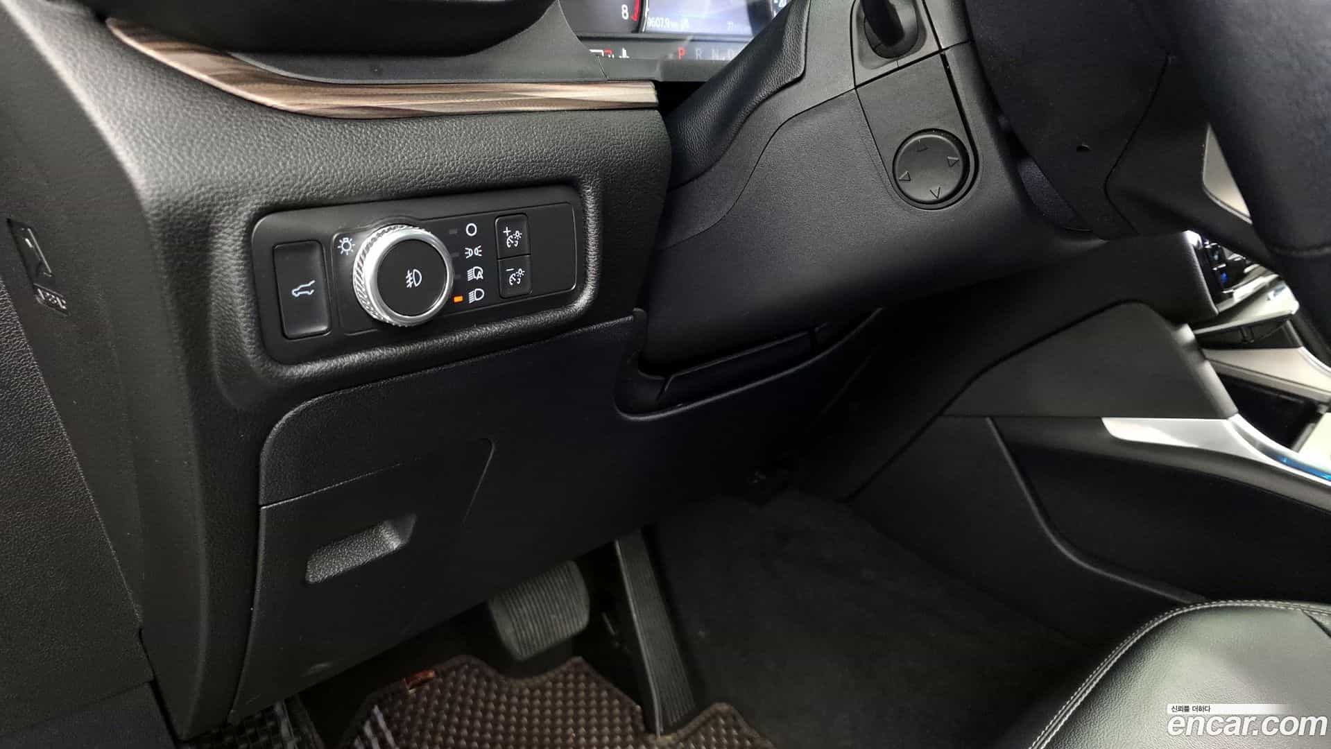 Explorer Ford 2021.11-OPTION-022