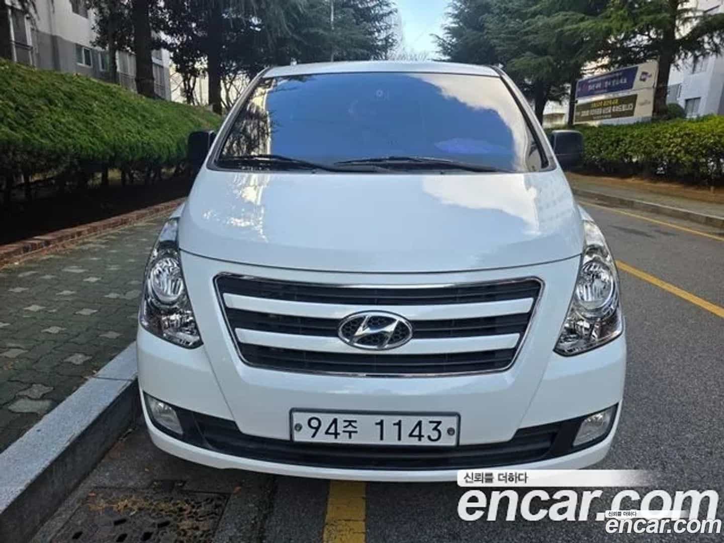Starex Hyundai 2016.10-INNER-008