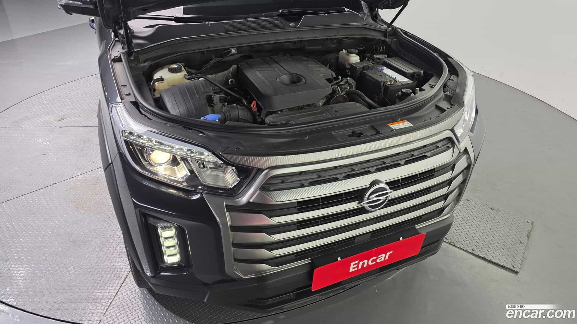 Rexton KG Mobility 2021.10-INNER-006