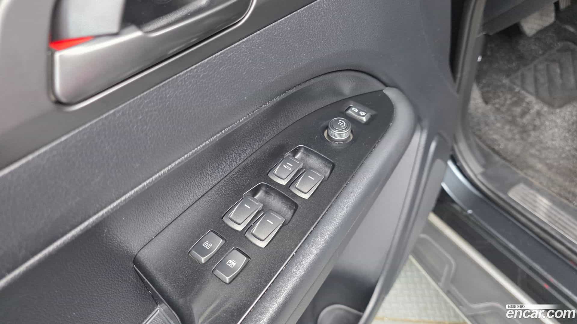 Rexton KG Mobility 2021.10-OPTION-016