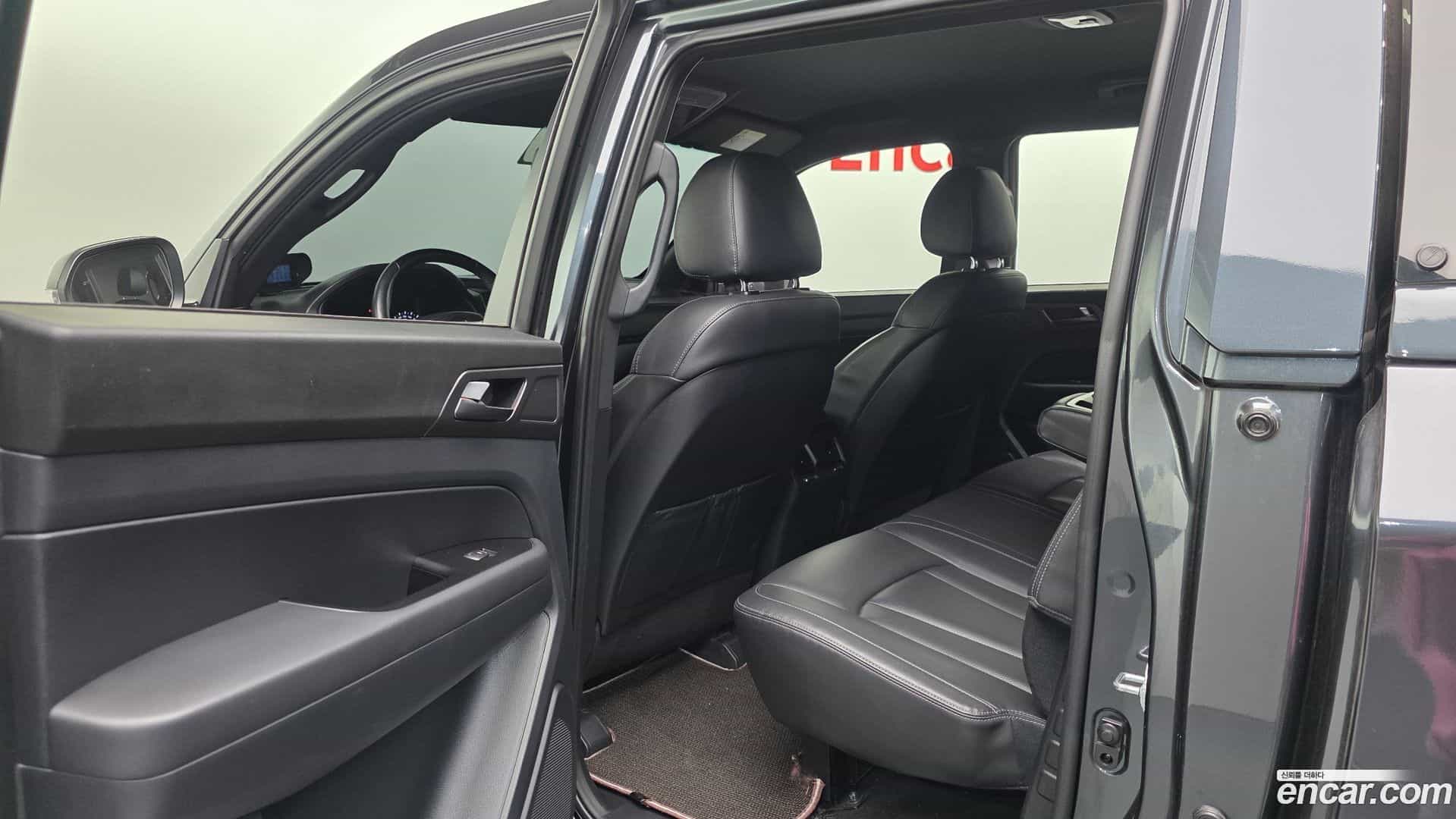 Rexton KG Mobility 2021.10-OPTION-022