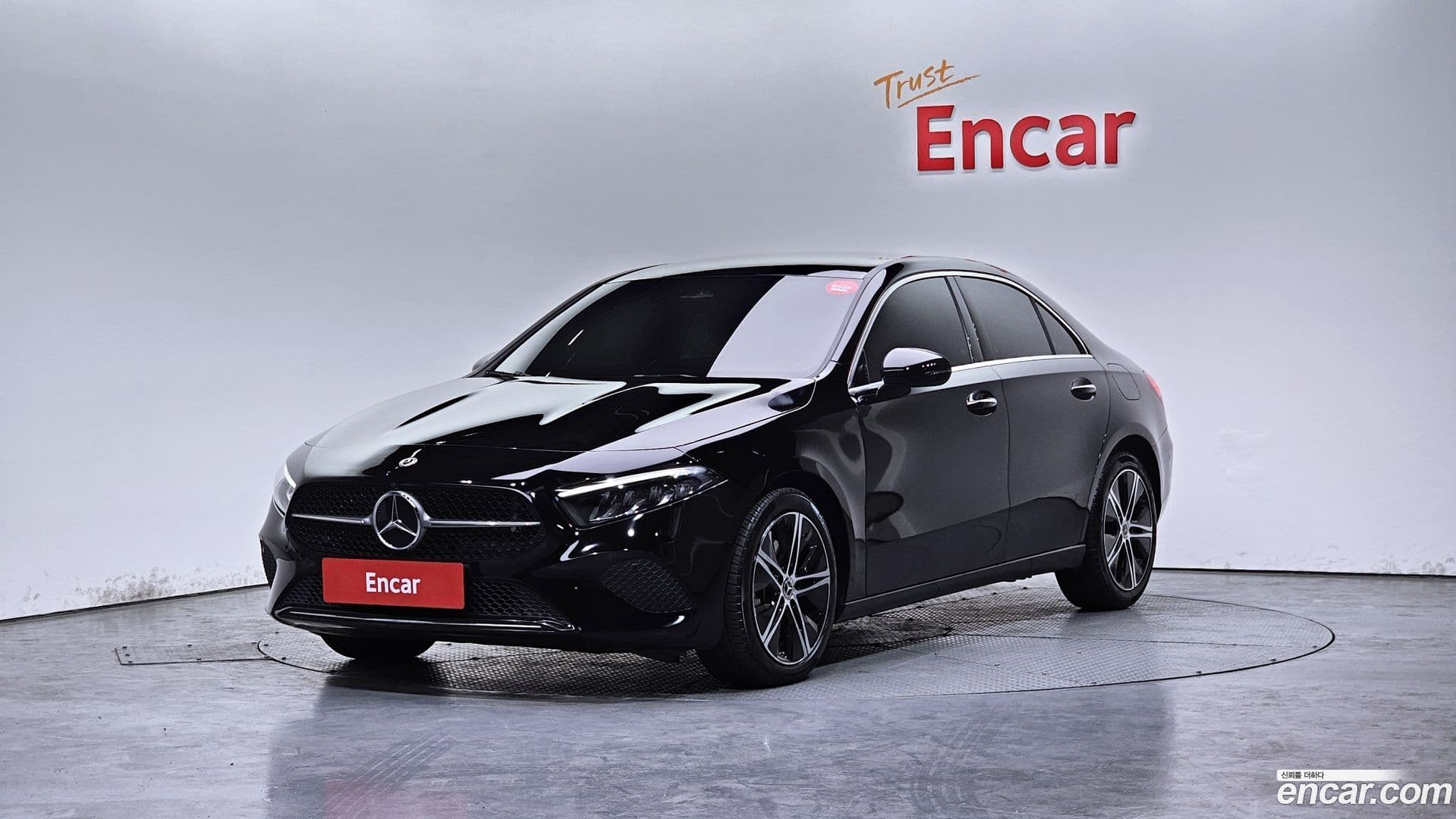 Main__Slider__Photo:A-Class Mercedes-Benz 2025.2-0