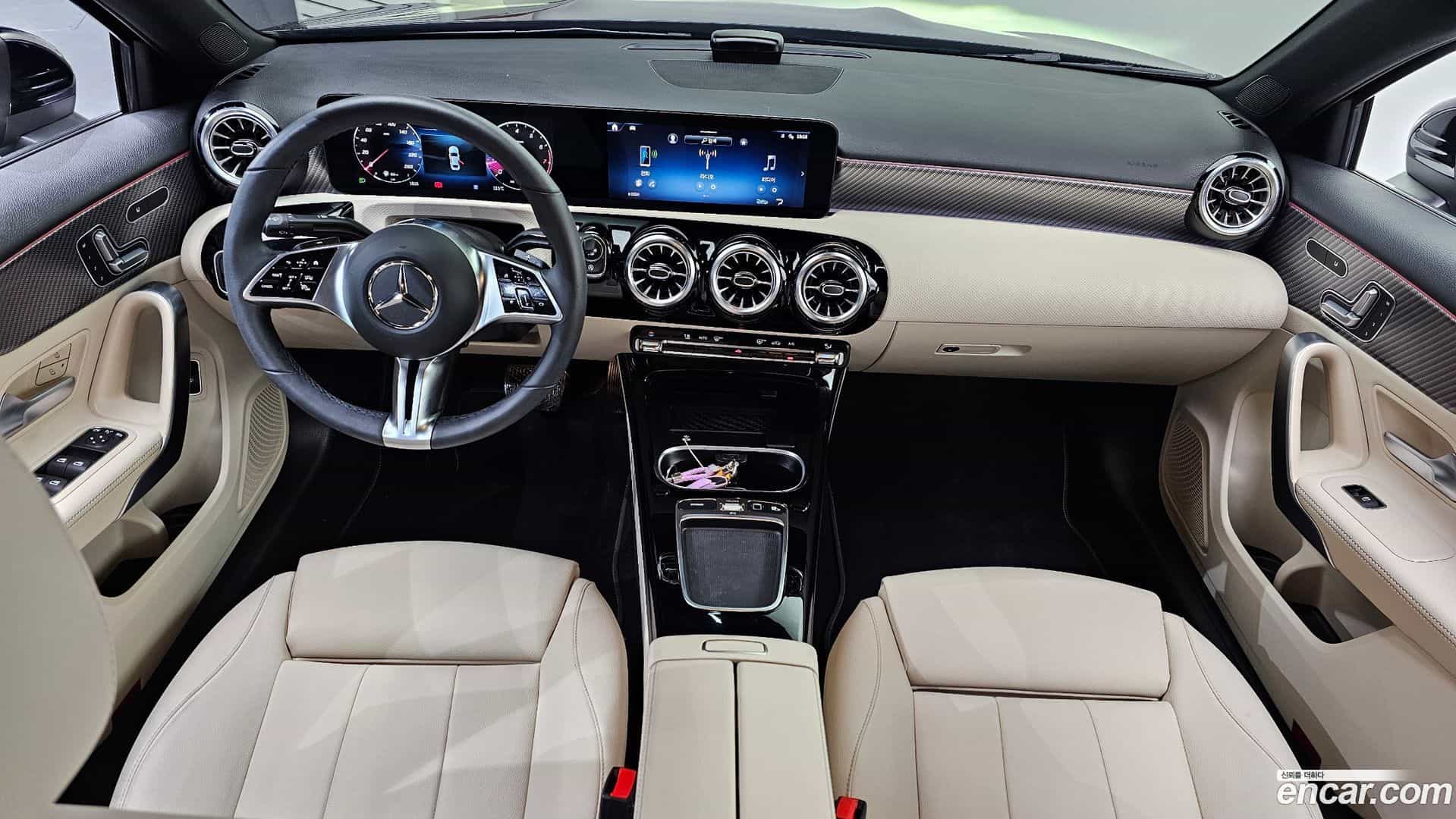 A-Class Mercedes-Benz 2025.2-INNER-007