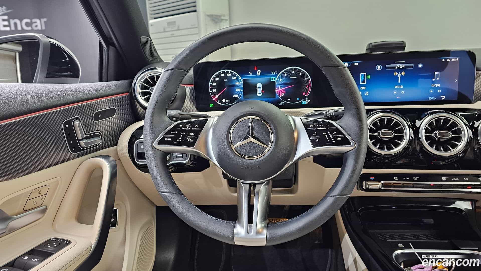 A-Class Mercedes-Benz 2025.2-OPTION-017