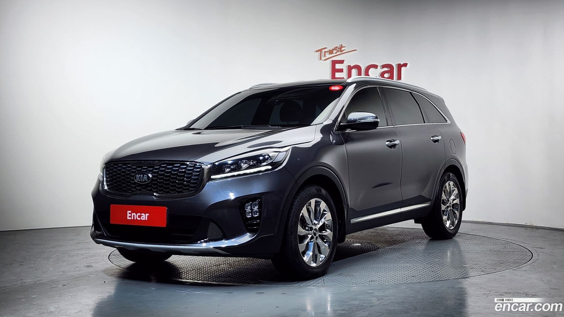 Main__Slider__Photo:Sorento Kia 2018.2-0