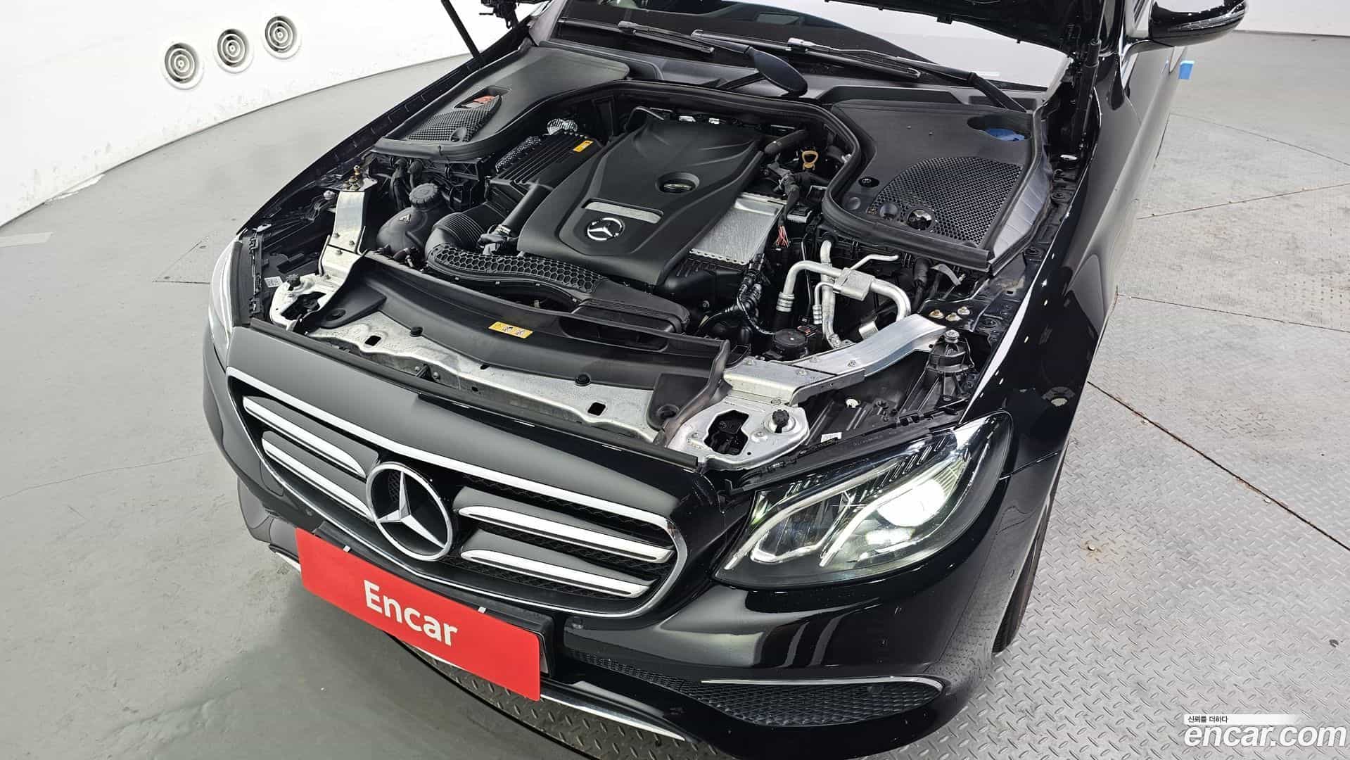 E-Class Mercedes-Benz 2019.11-INNER-006
