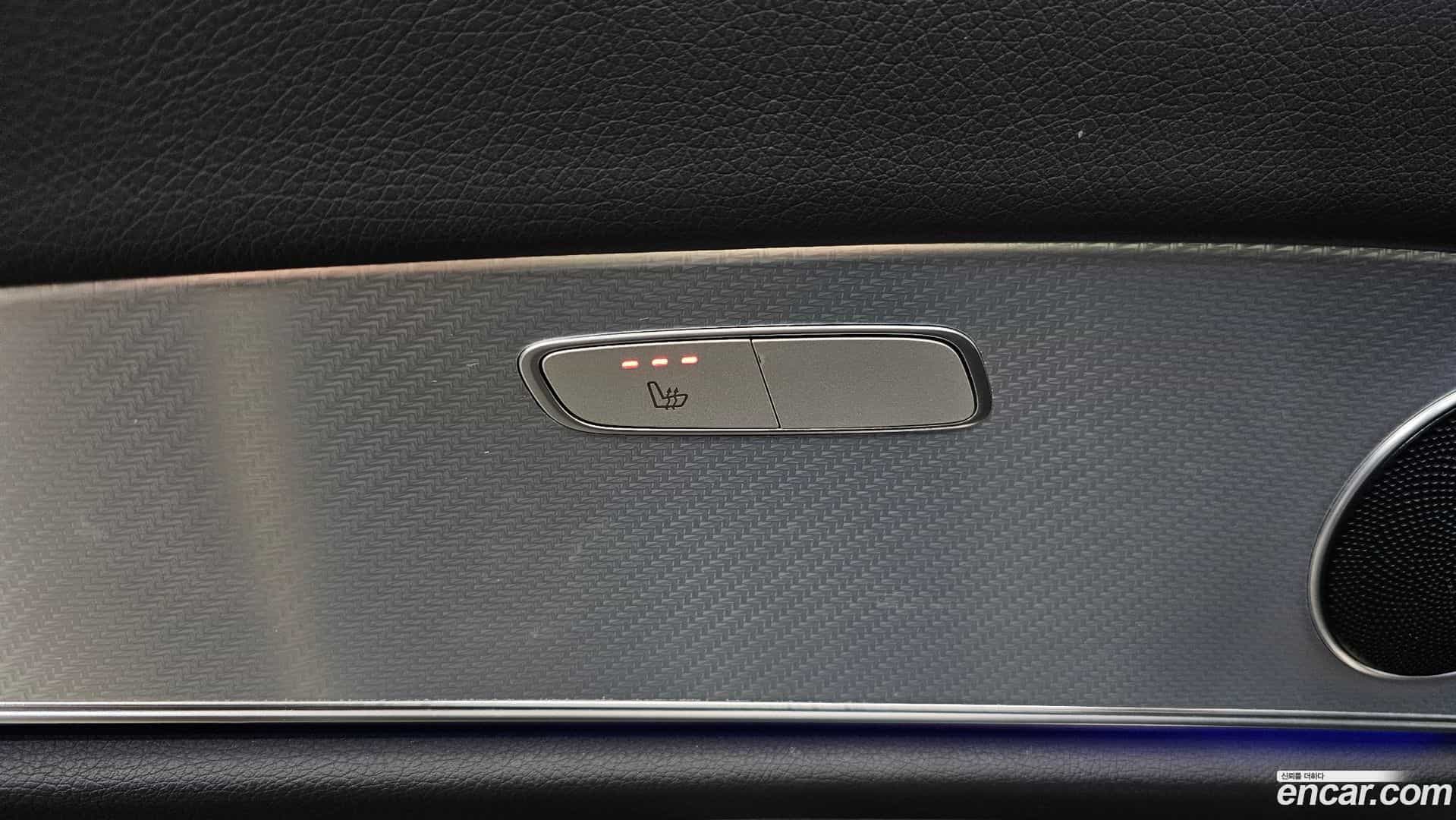 E-Class Mercedes-Benz 2019.11-OPTION-023