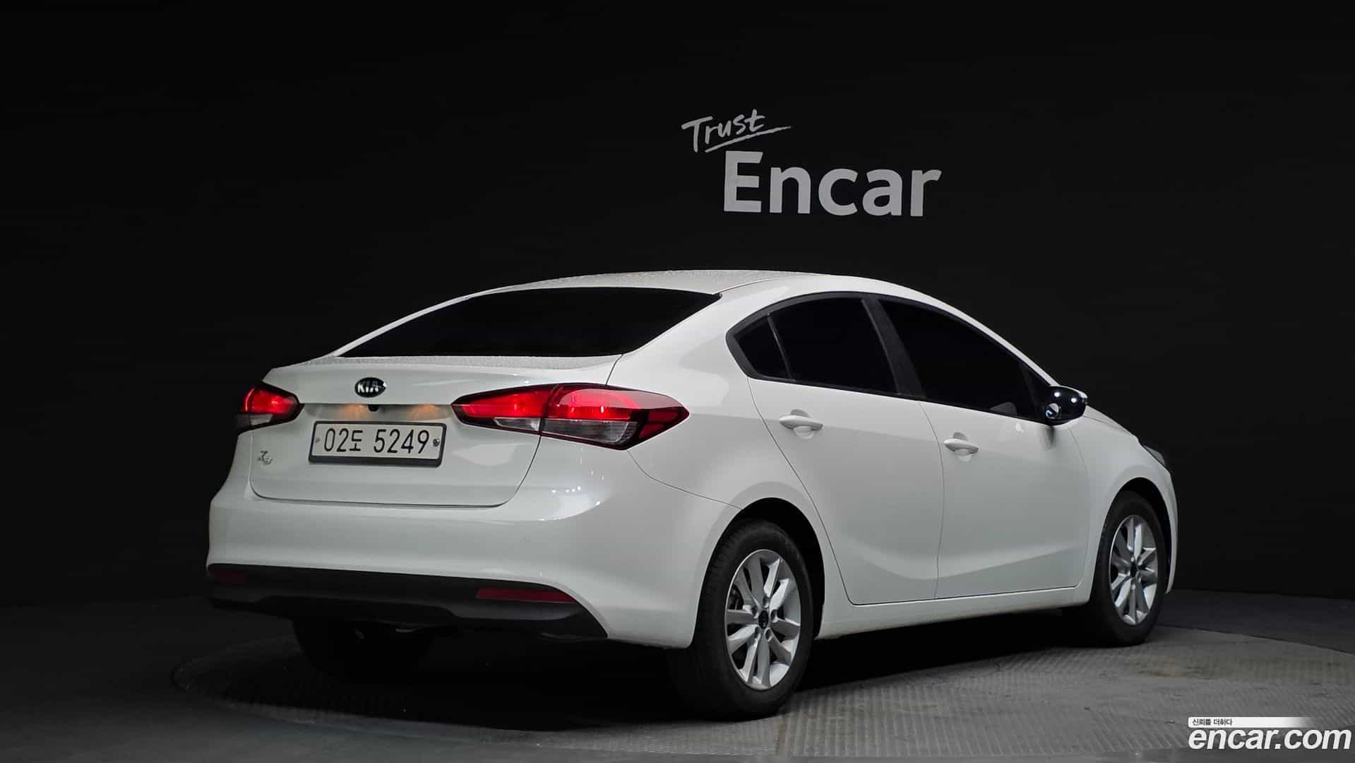 K3 Kia 2018.1-OUTER-002