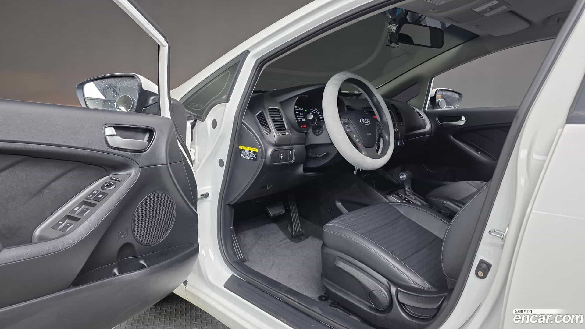 K3 Kia 2018.1-OPTION-015