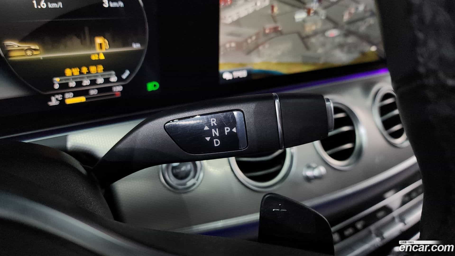 E-Class Mercedes-Benz 2019.0-INNER-009