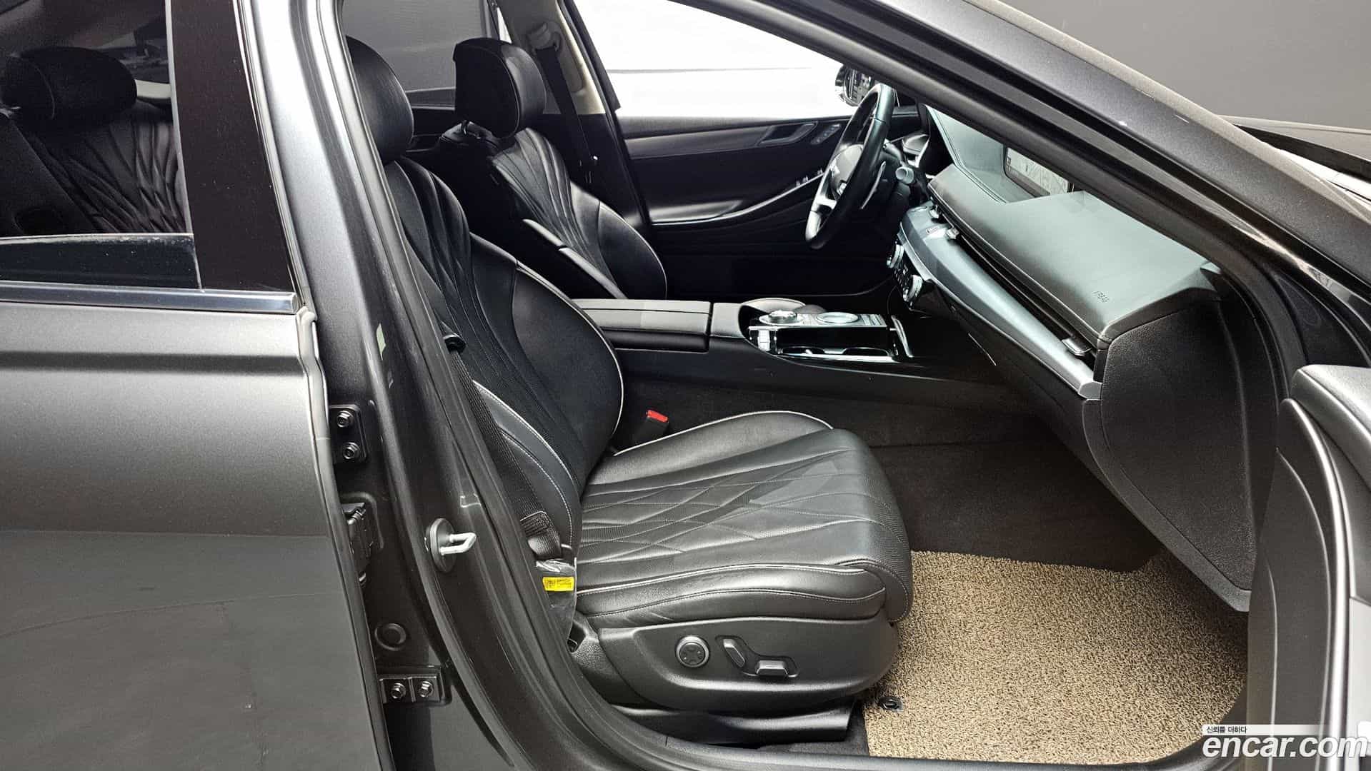 G80 Genesis 2021.3-INNER-010