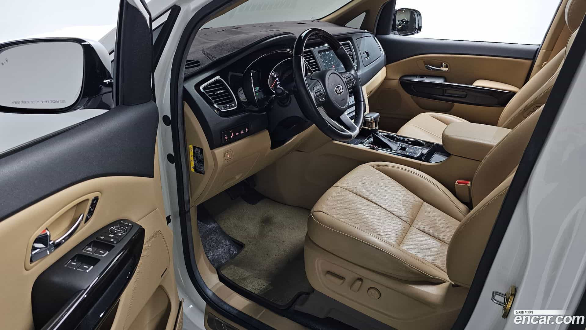 Canival Kia 2018.5-OPTION-015