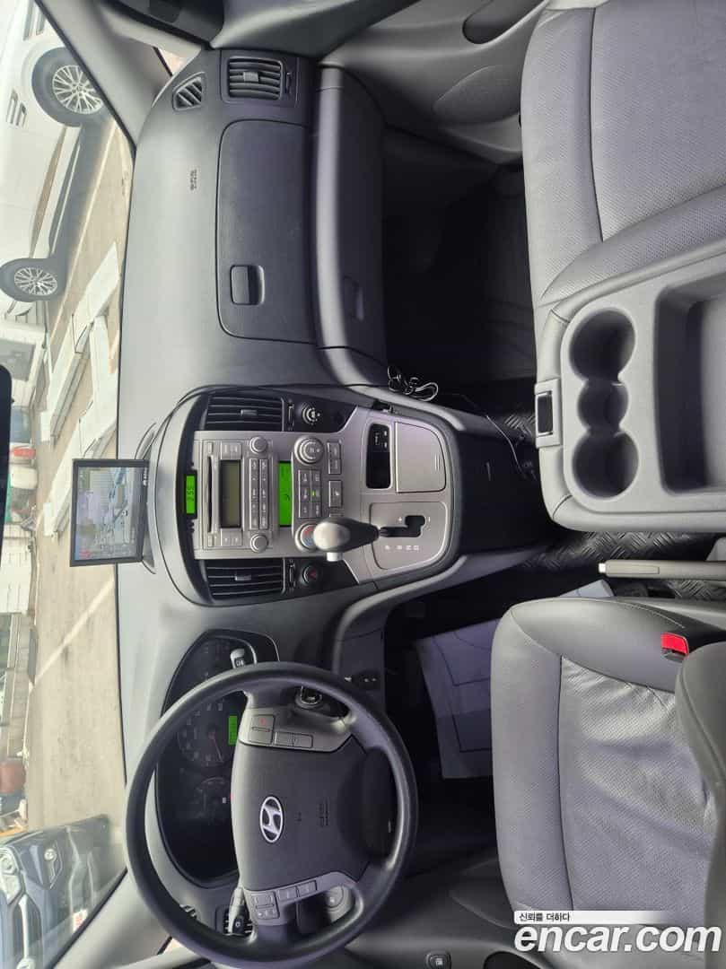 Starex Hyundai 2014.3-INNER-009