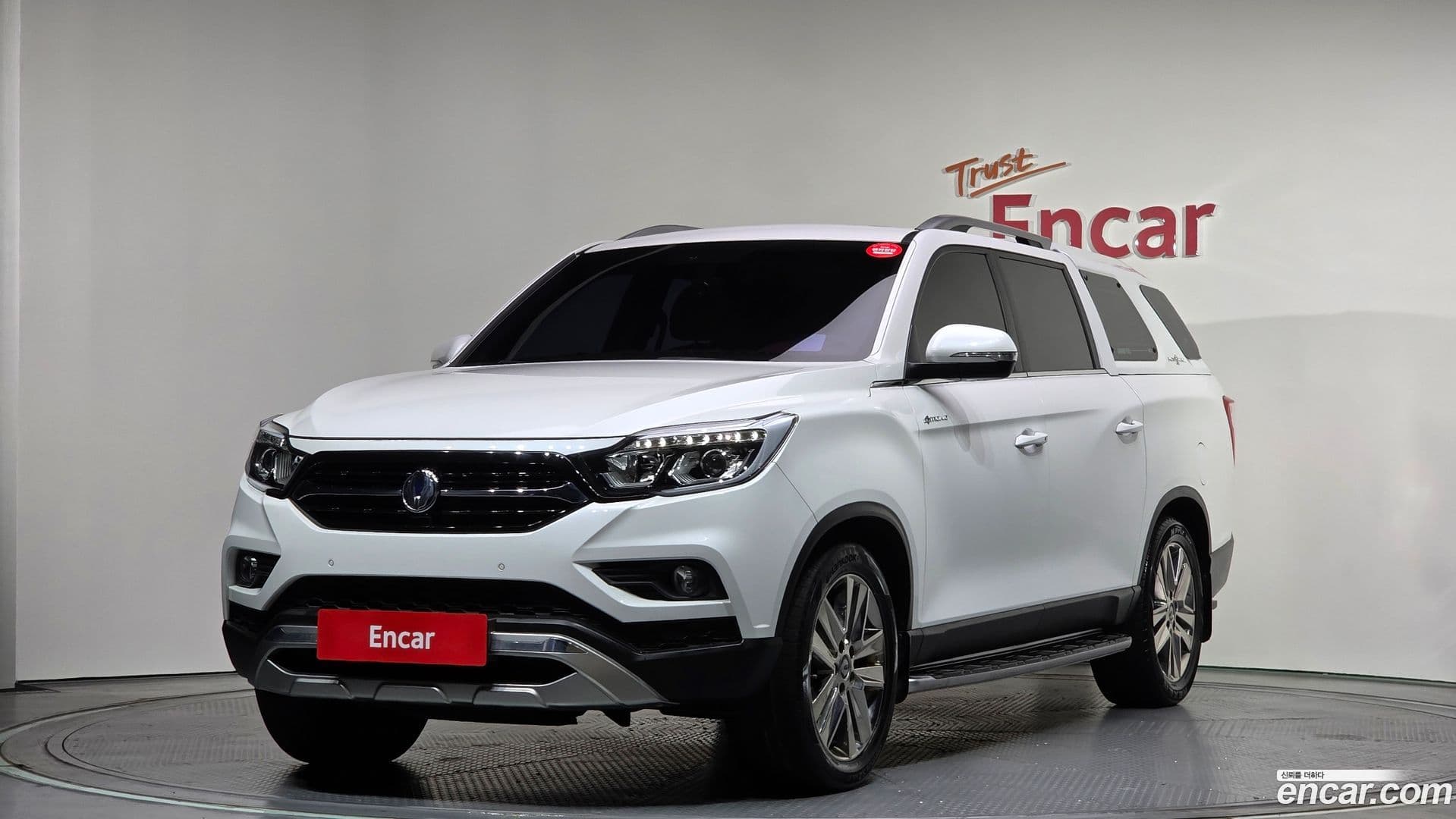 Main__Slider__Photo:Rexton KG Mobility 2018.9-0