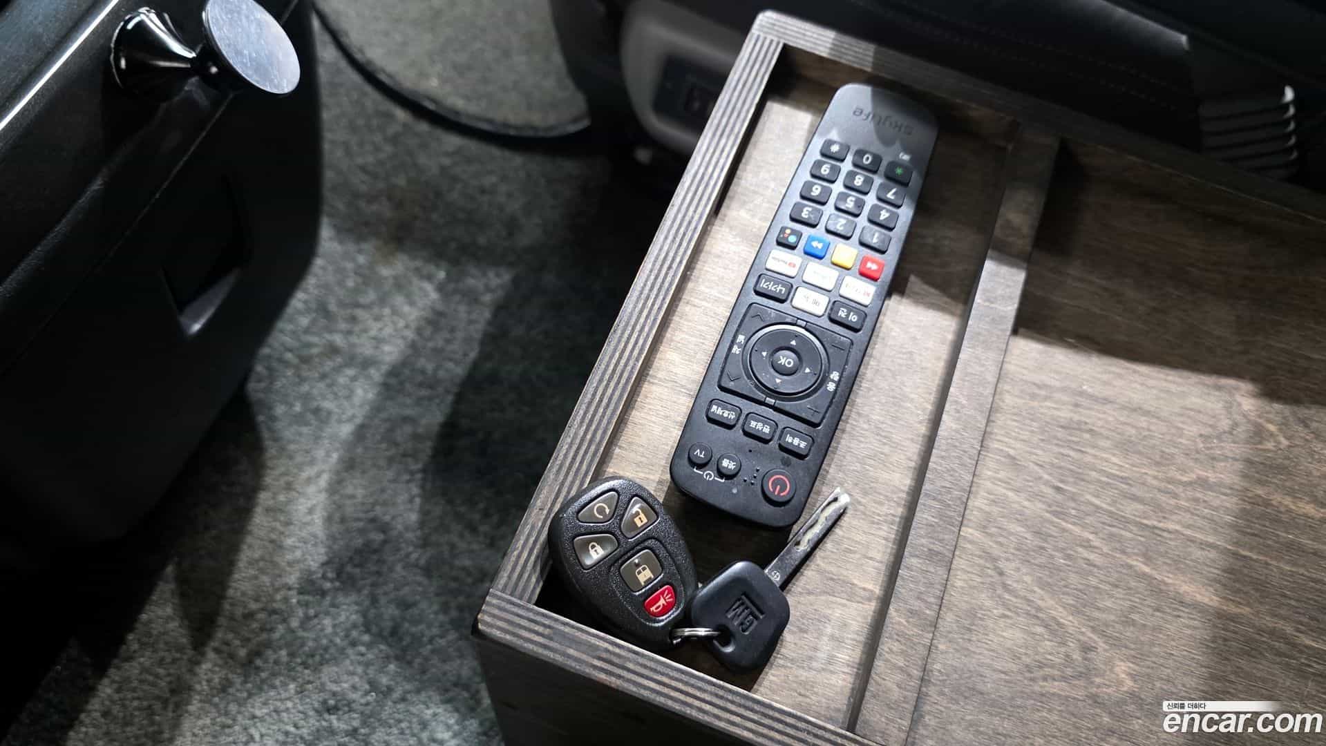 Express Van Chevrolet 2017.7-OPTION-022