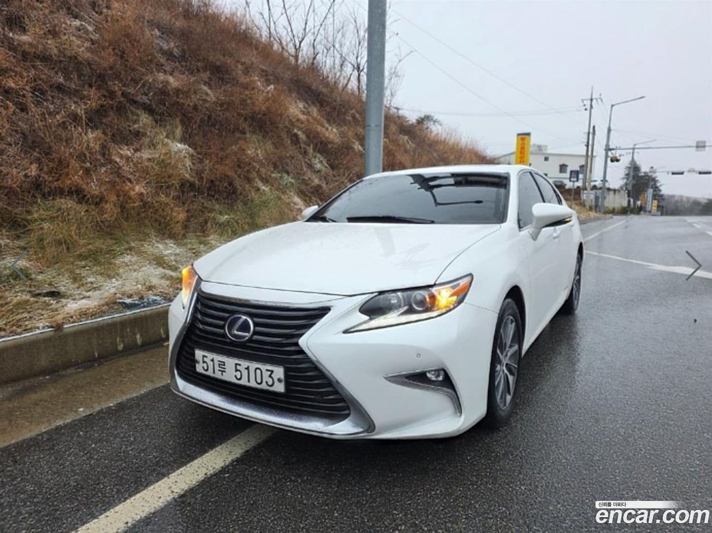 Main__Slider__Photo:ES Lexus 2017.7-0
