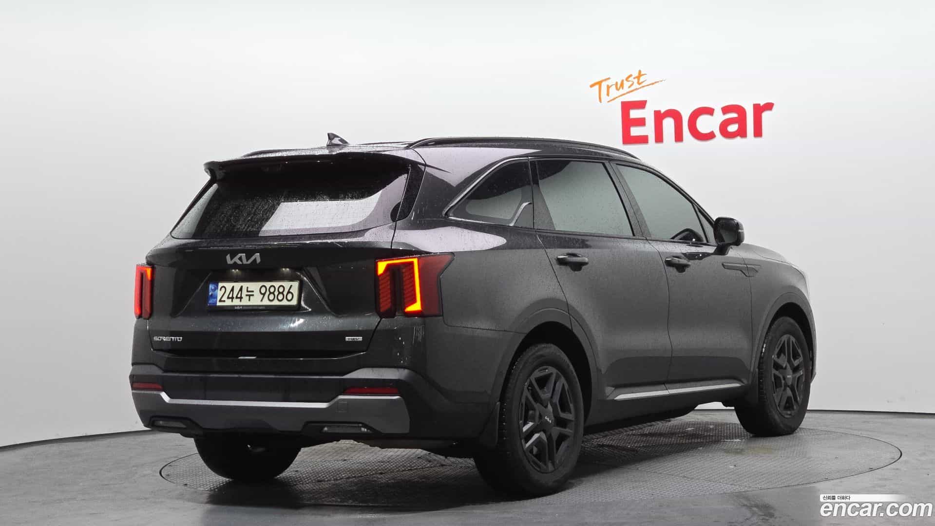 Sorento Kia 2023.11-OUTER-002