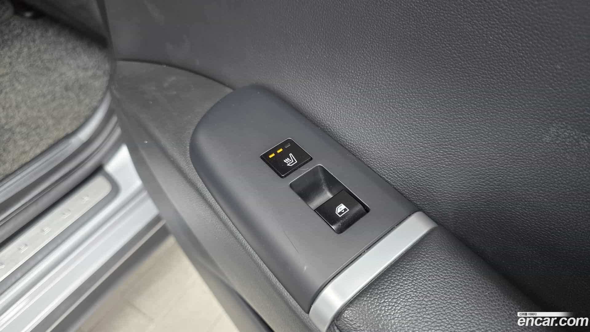 Grandeur Hyundai 2023.1-OPTION-023