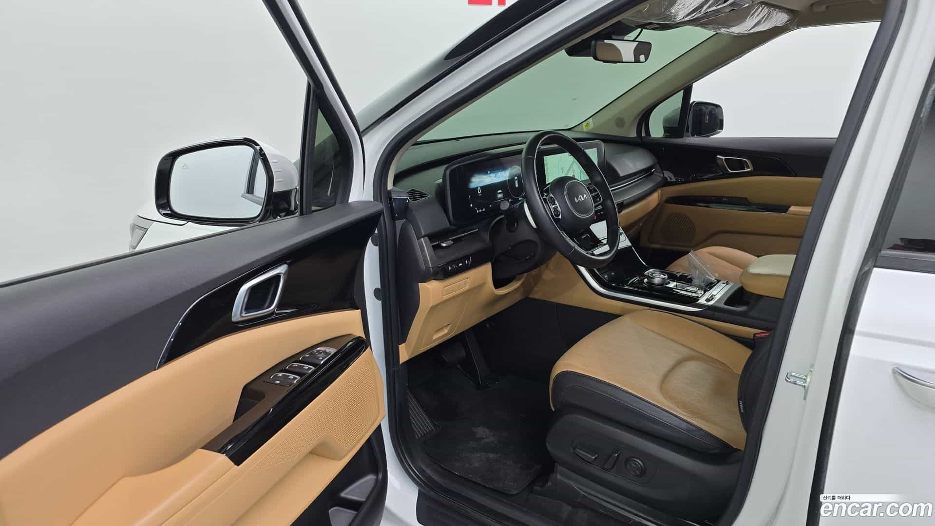 Canival Kia 2023.1-INNER-010