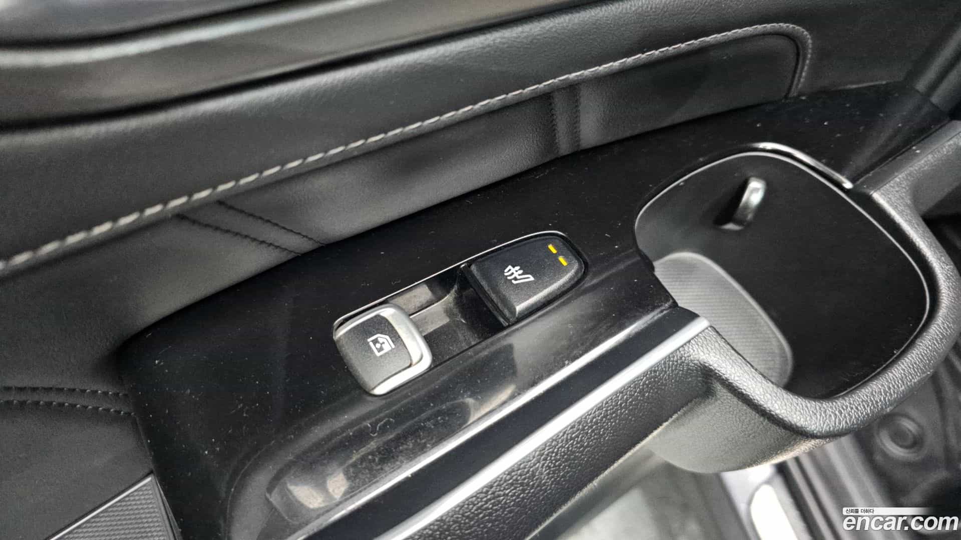 Sorento Kia 2020.4-OPTION-023