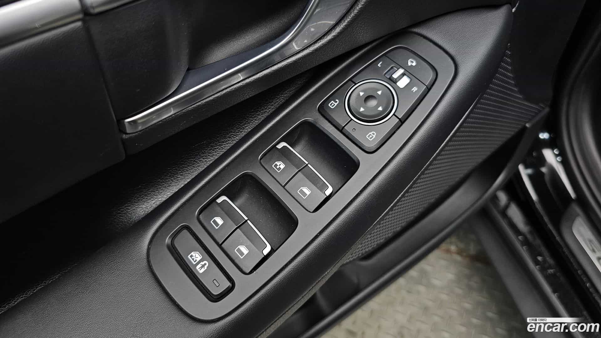 Sonata Hyundai 2020.2-OPTION-017