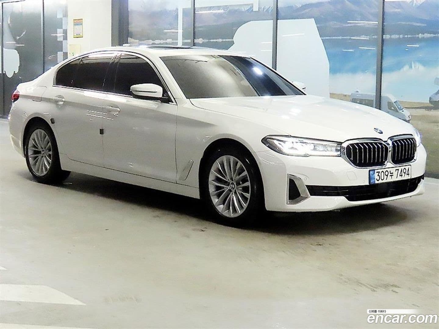 Main__Slider__Photo:5-Series BMW 2021.4-0
