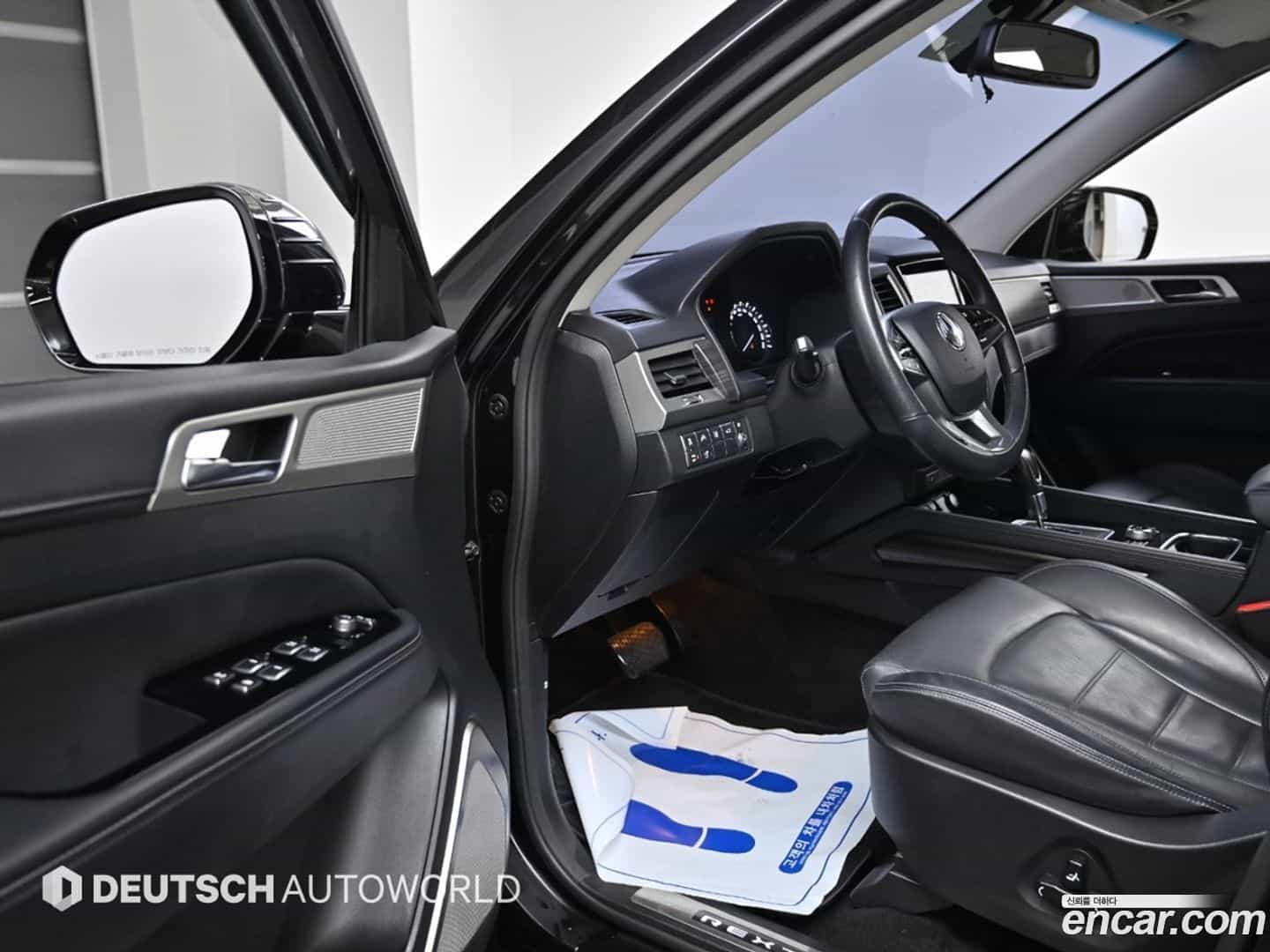 Rexton KG Mobility 2017.4-OPTION-015