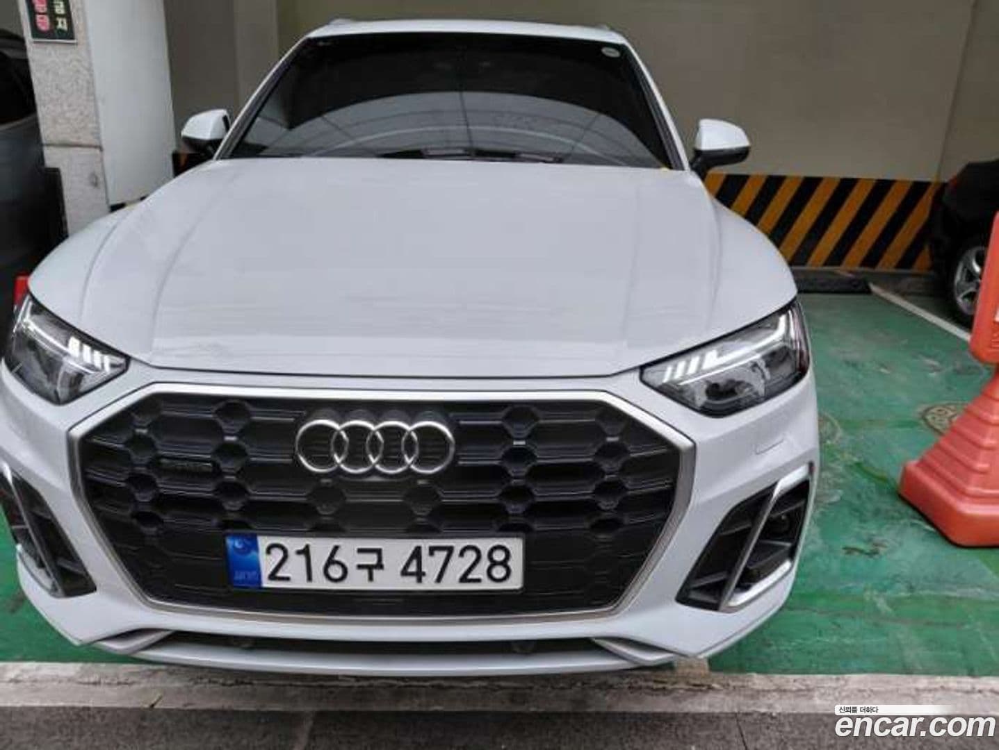 Main__Slider__Photo:Q5 Audi 2023.9-0
