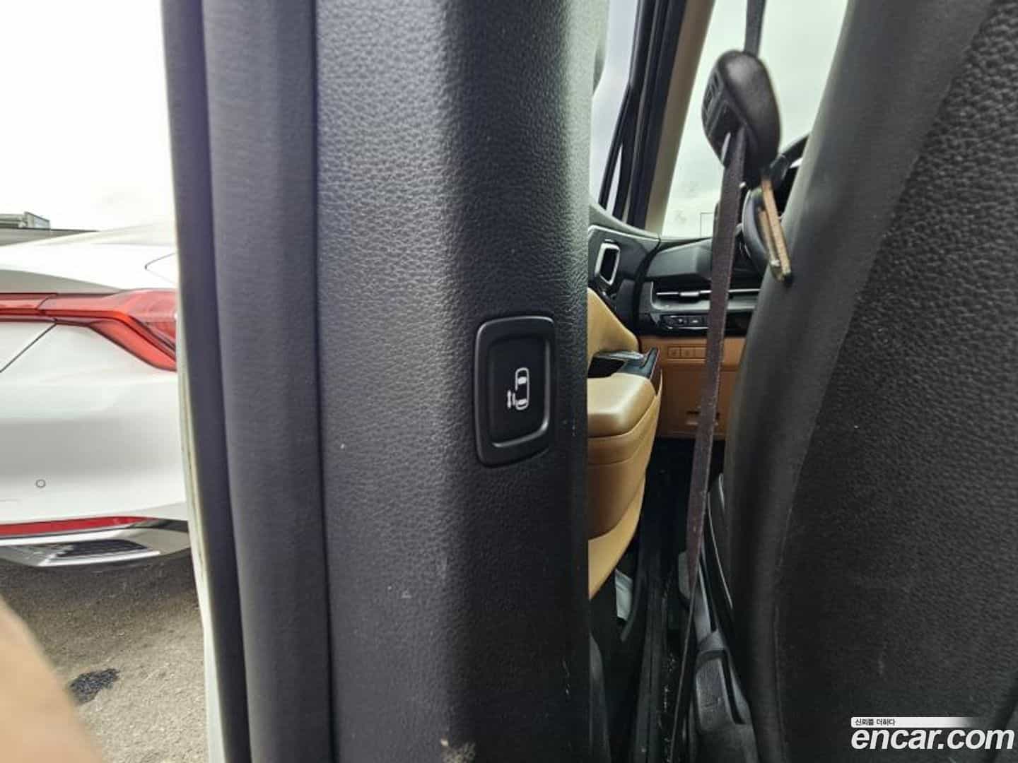 Canival Kia 2022.1-OUTER-005