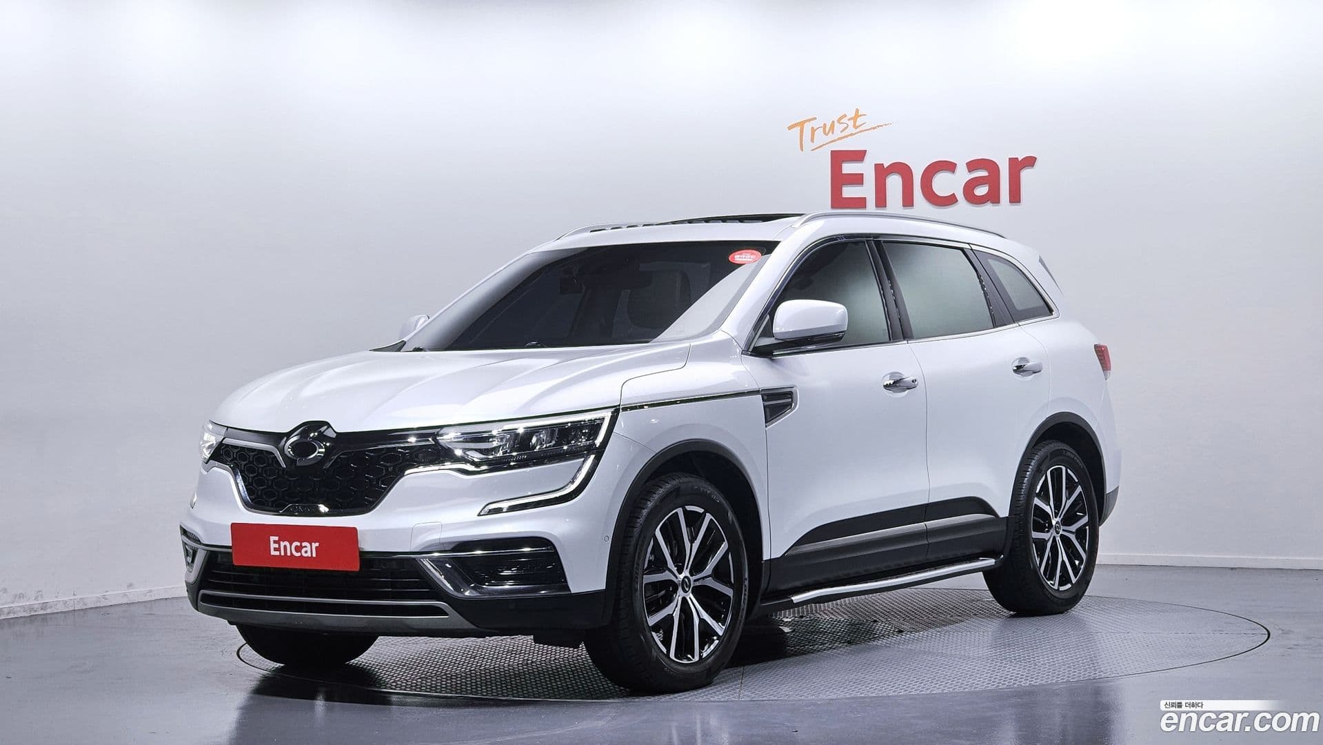Main__Slider__Photo:QM6 Renault Korea 2022.6-0
