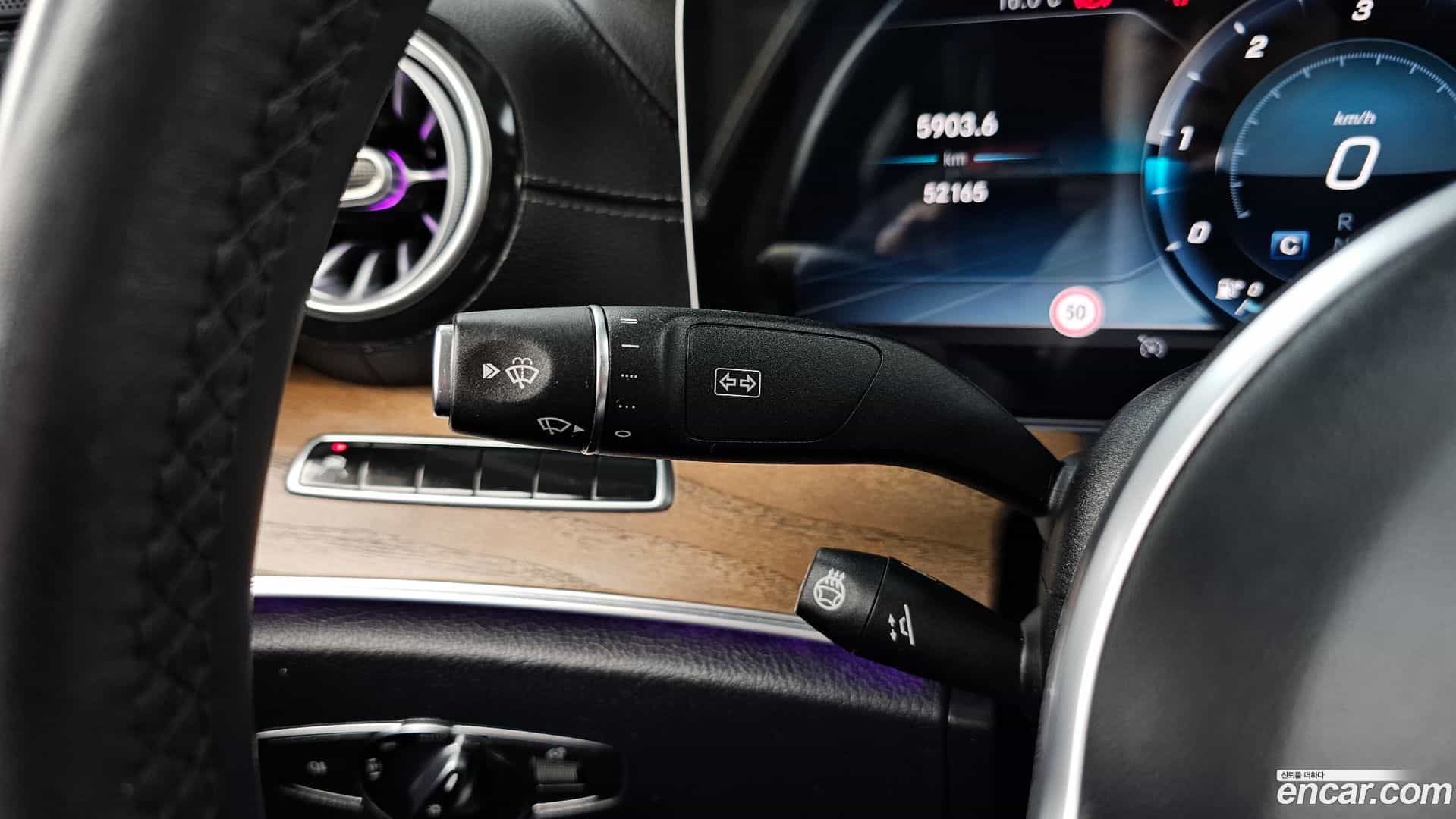 E-Class Mercedes-Benz 2019.9-OPTION-022