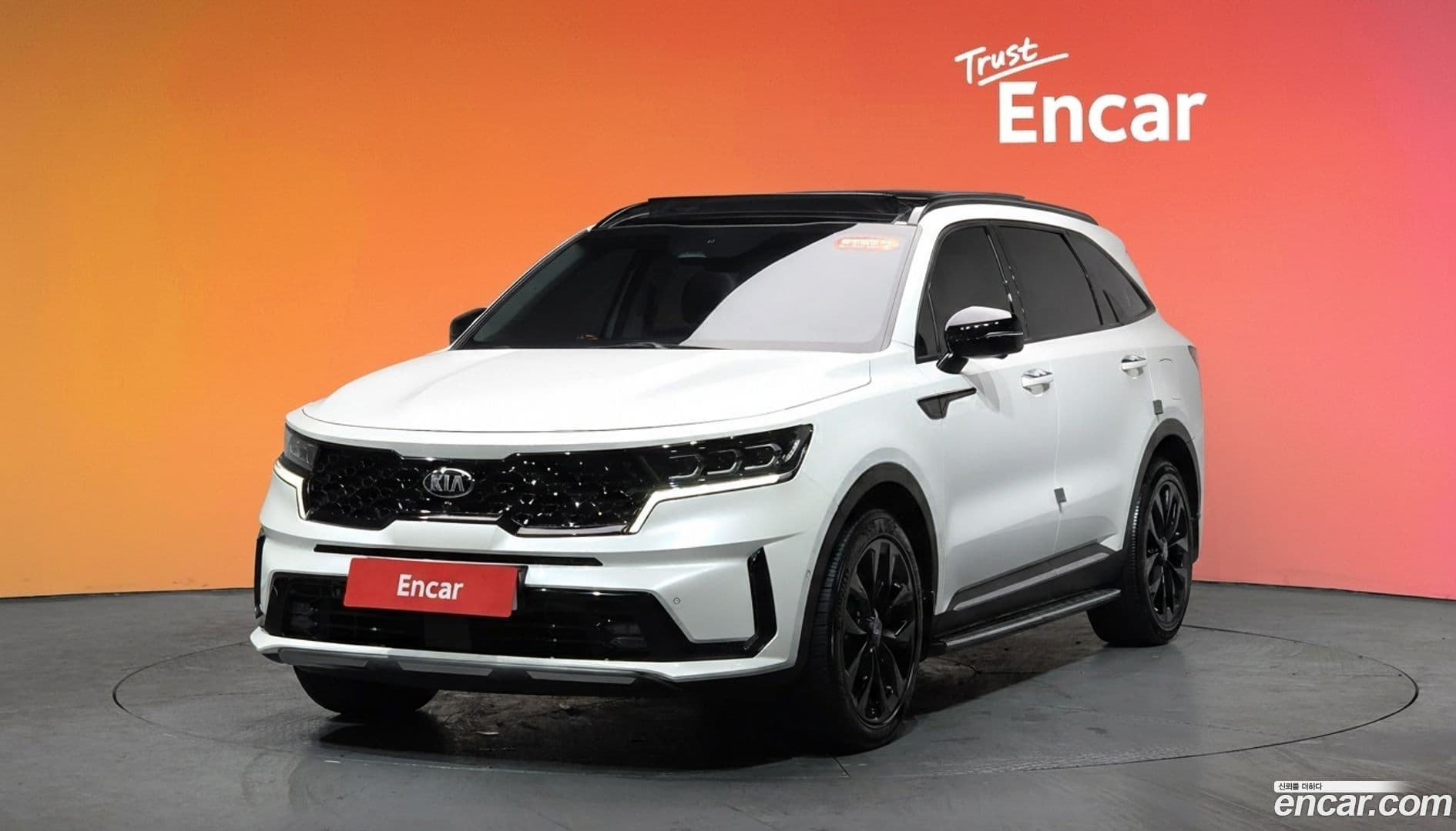 Main__Slider__Photo:Sorento Kia 2020.11-0
