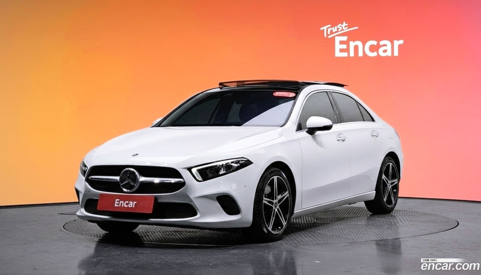 Main__Slider__Photo:A-Class Mercedes-Benz 2020.1-0