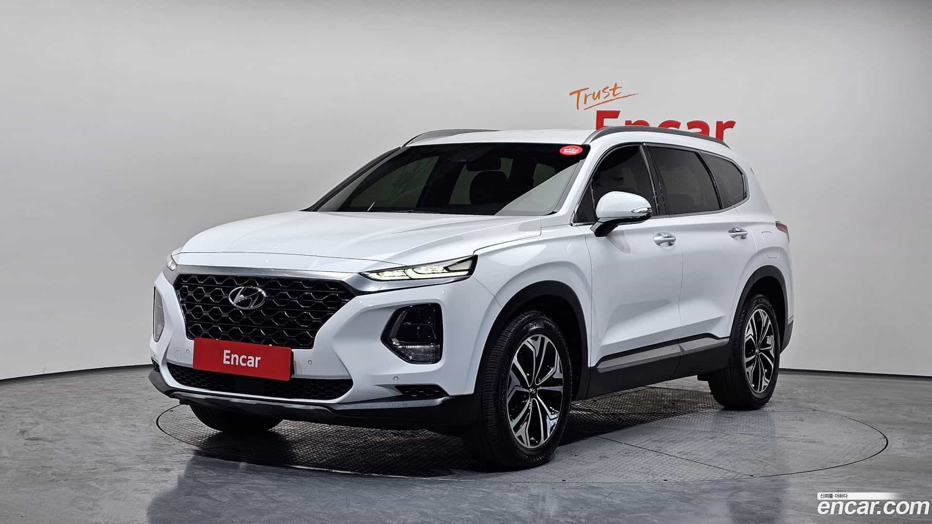 Santafe Hyundai 2020.0-OUTER-001