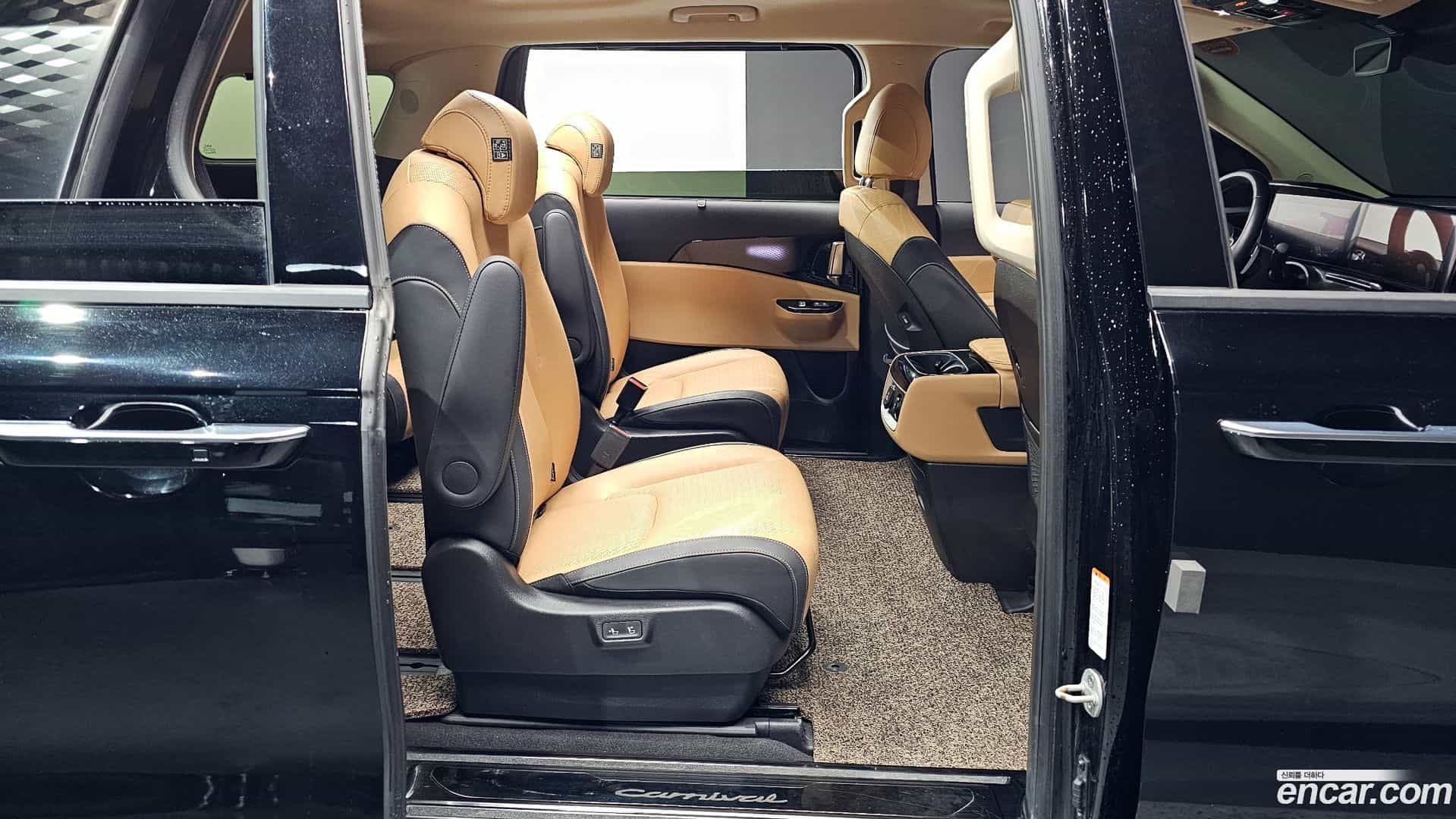 Canival Kia 2023.7-OPTION-016