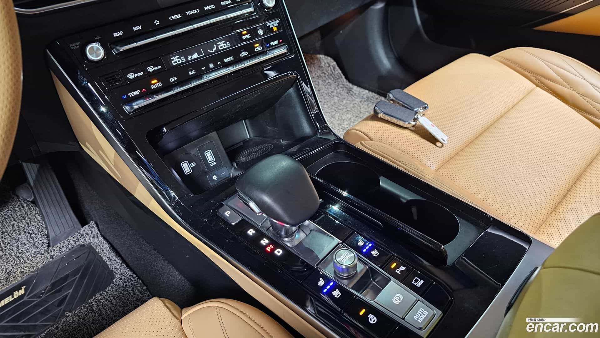 K7 Kia 2021.1-INNER-009