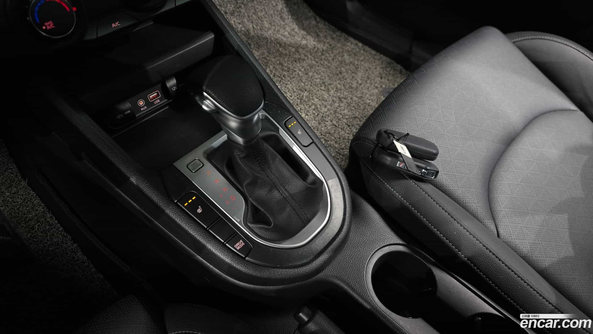 K3 Kia 2019.1-INNER-009