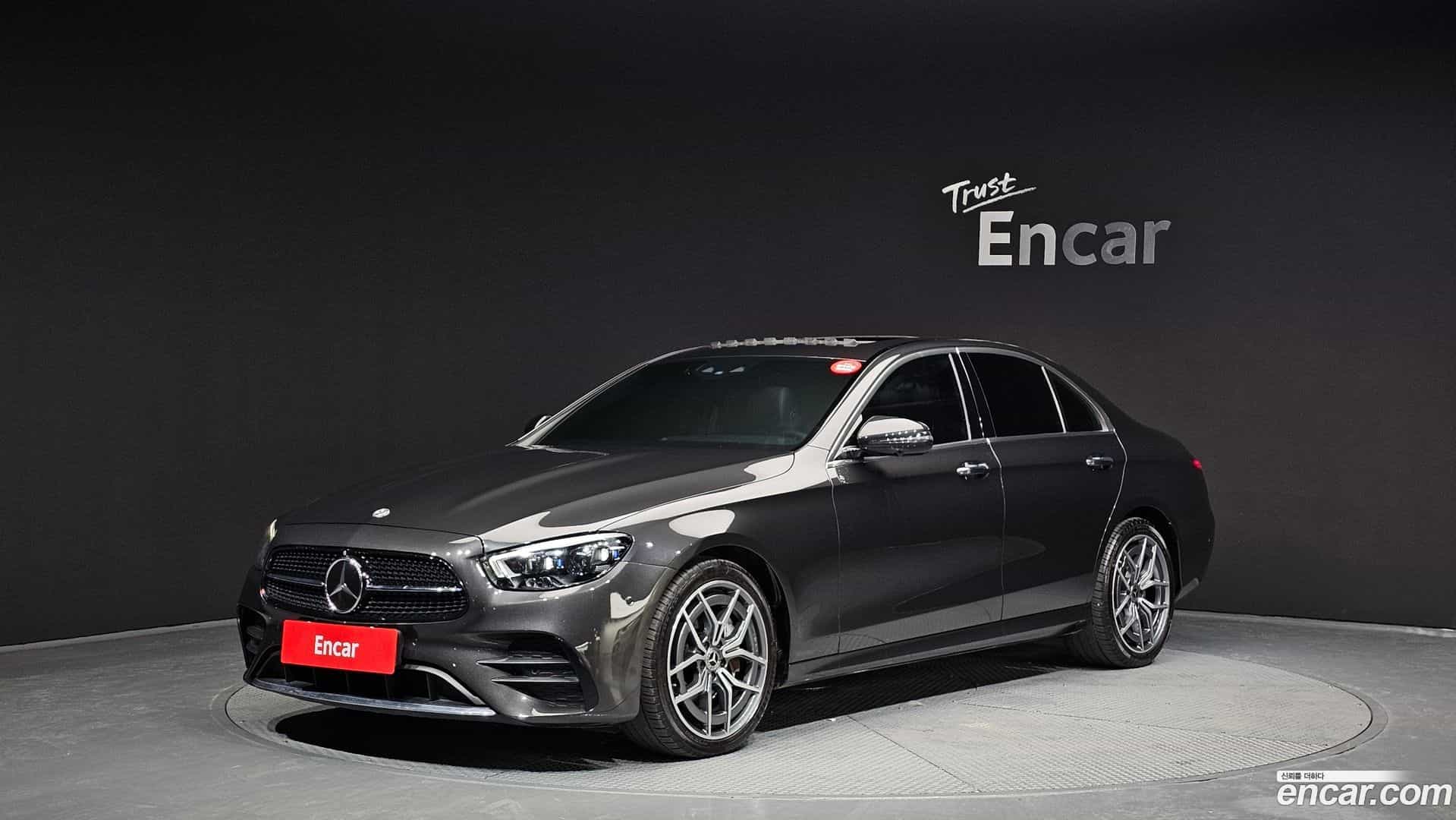 E-Class Mercedes-Benz 2022.1-OUTER-001