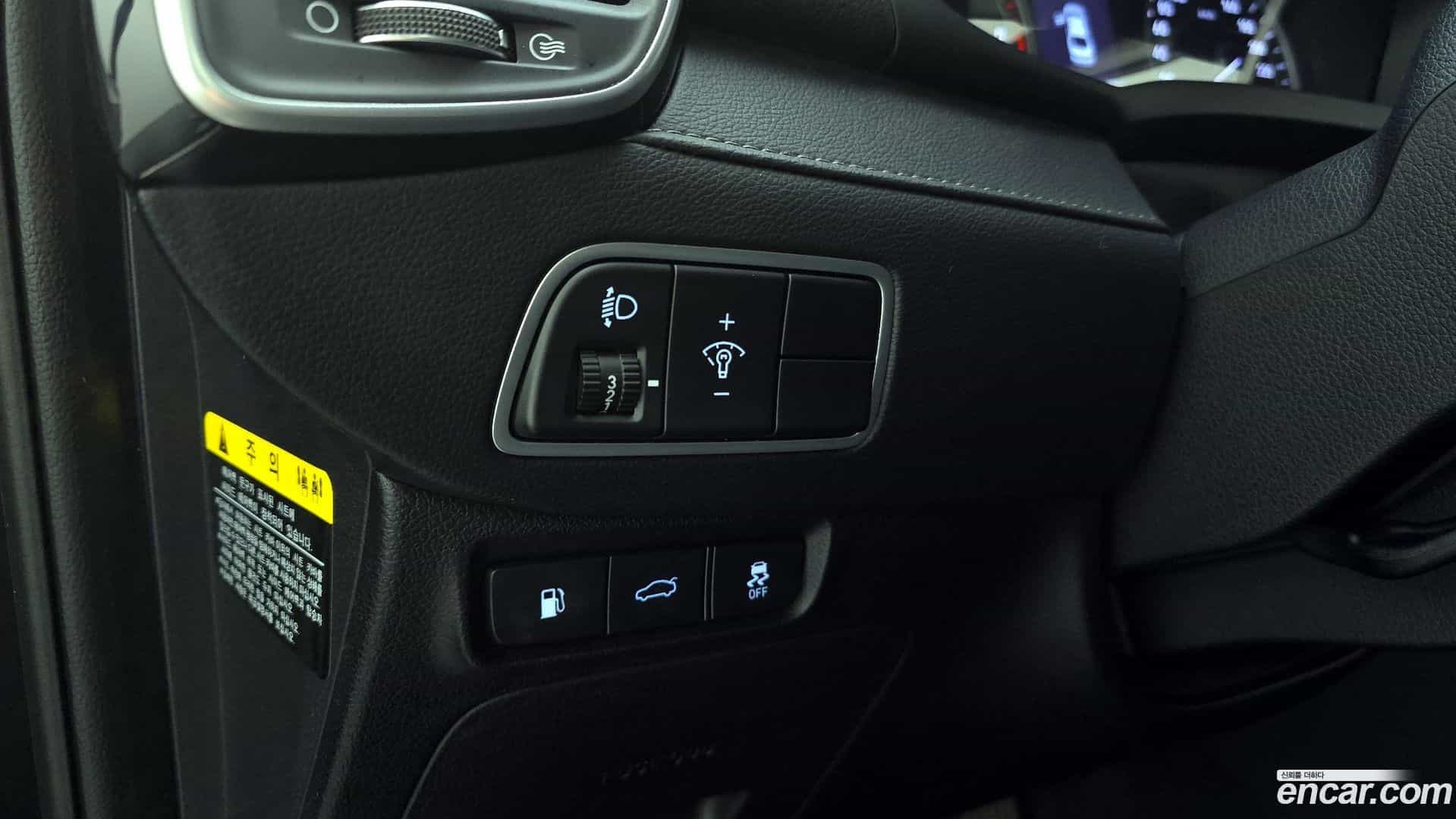 Grandeur Hyundai 2018.6-OPTION-021