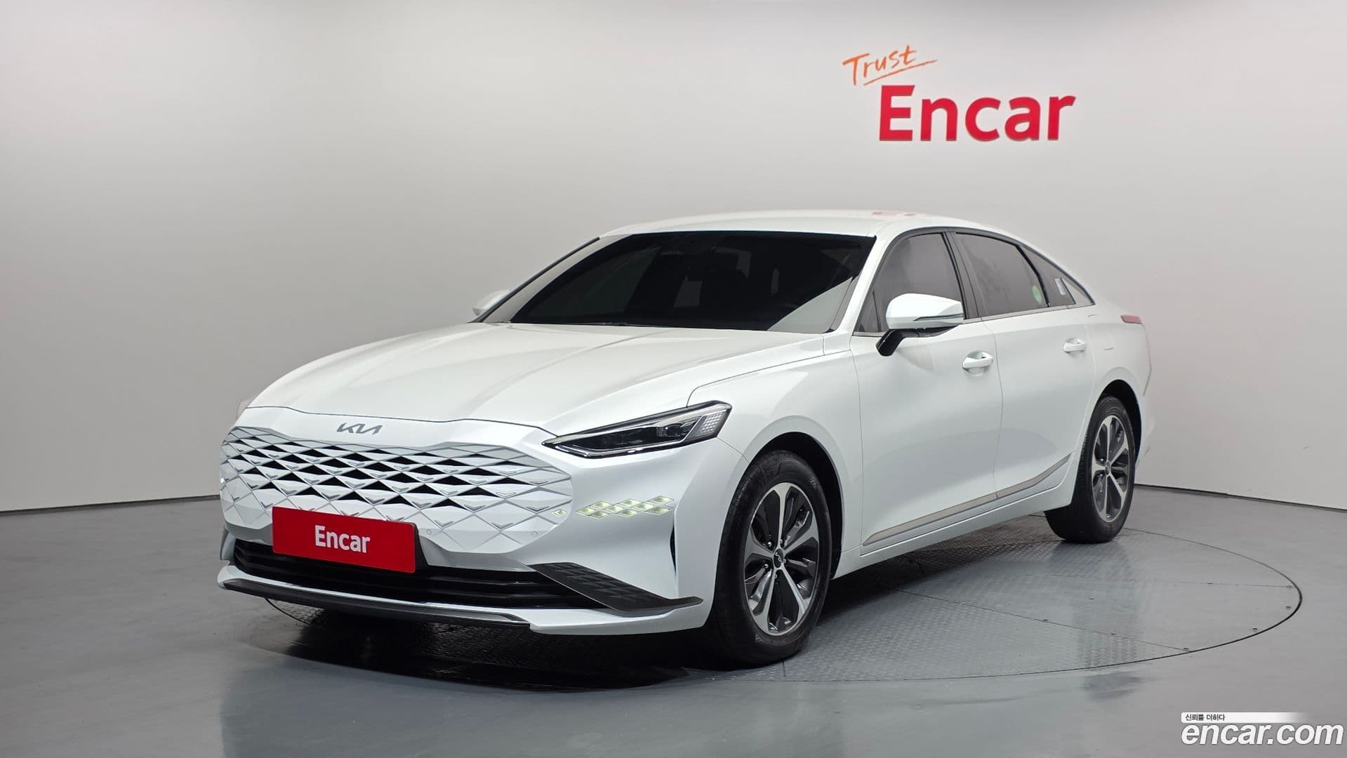 Main__Slider__Photo:K8 Kia 2021.11-0