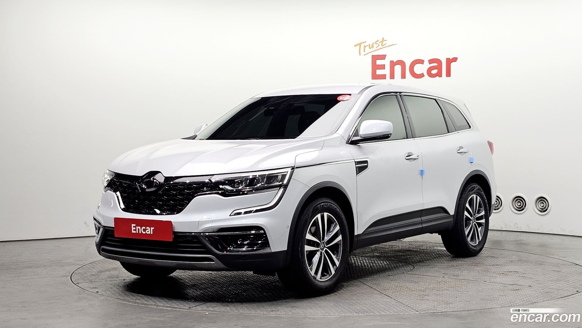 Main__Slider__Photo:QM6 Renault Korea 2021.5-0