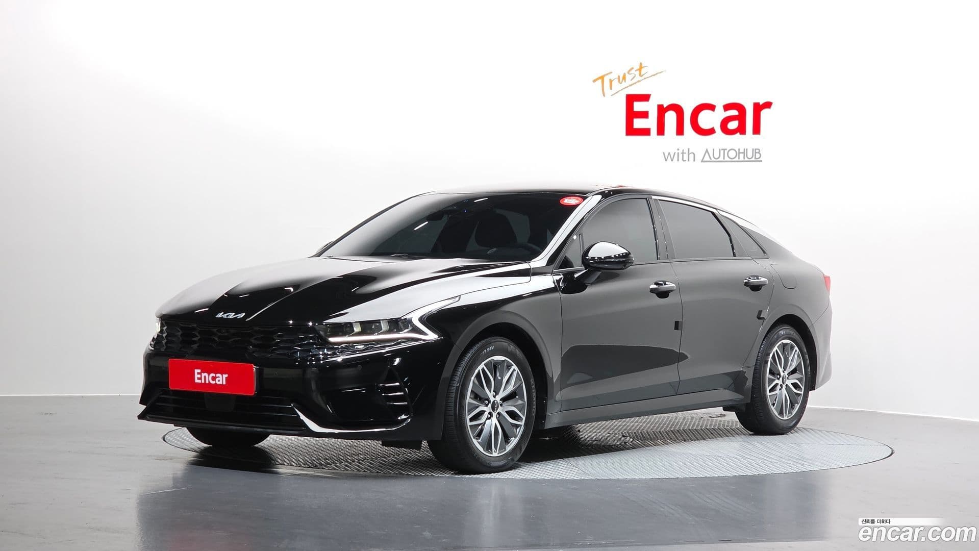 Main__Slider__Photo:K5 Kia 2023.9-0