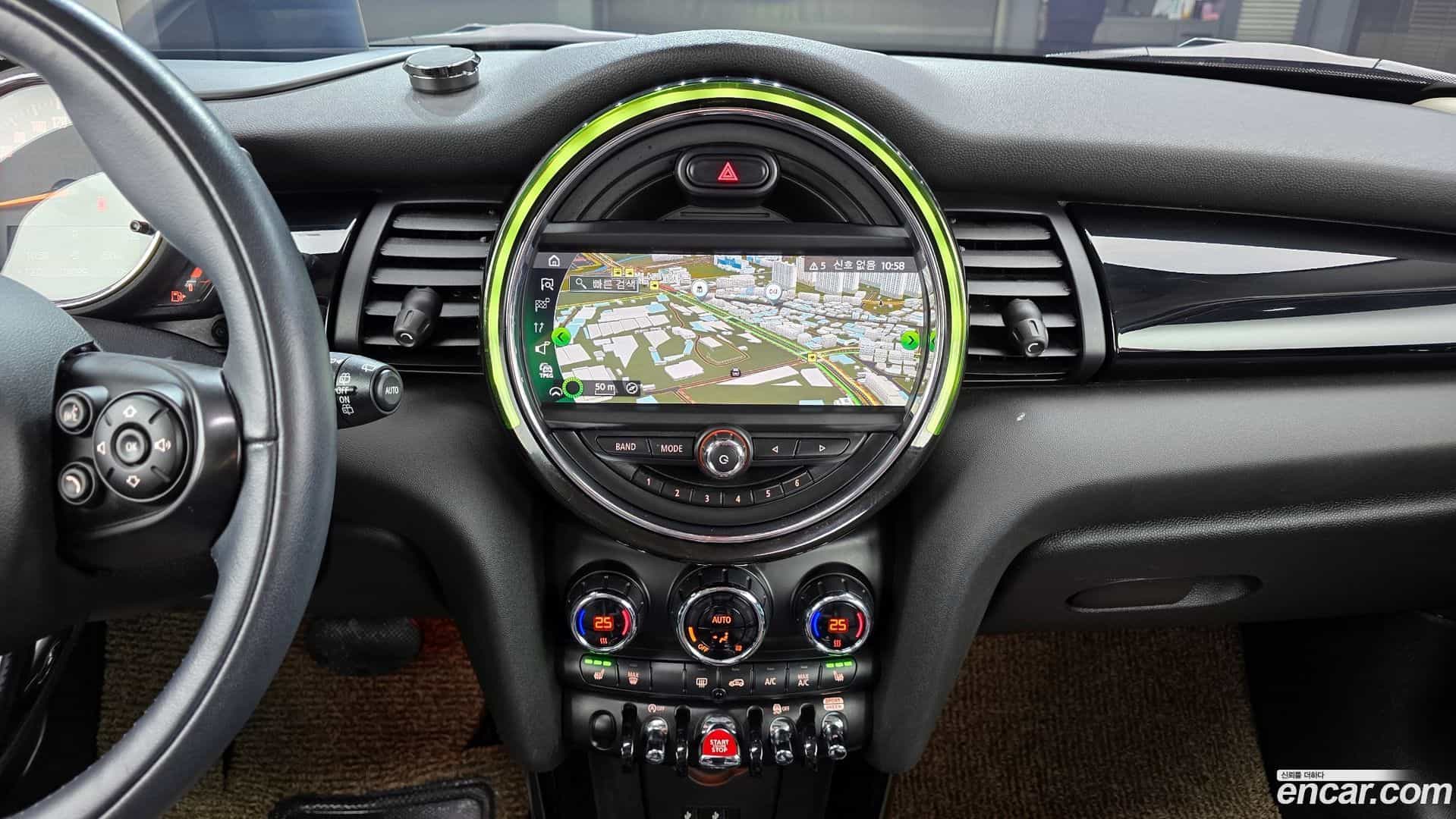 Cooper Mini 2020.6-OPTION-019